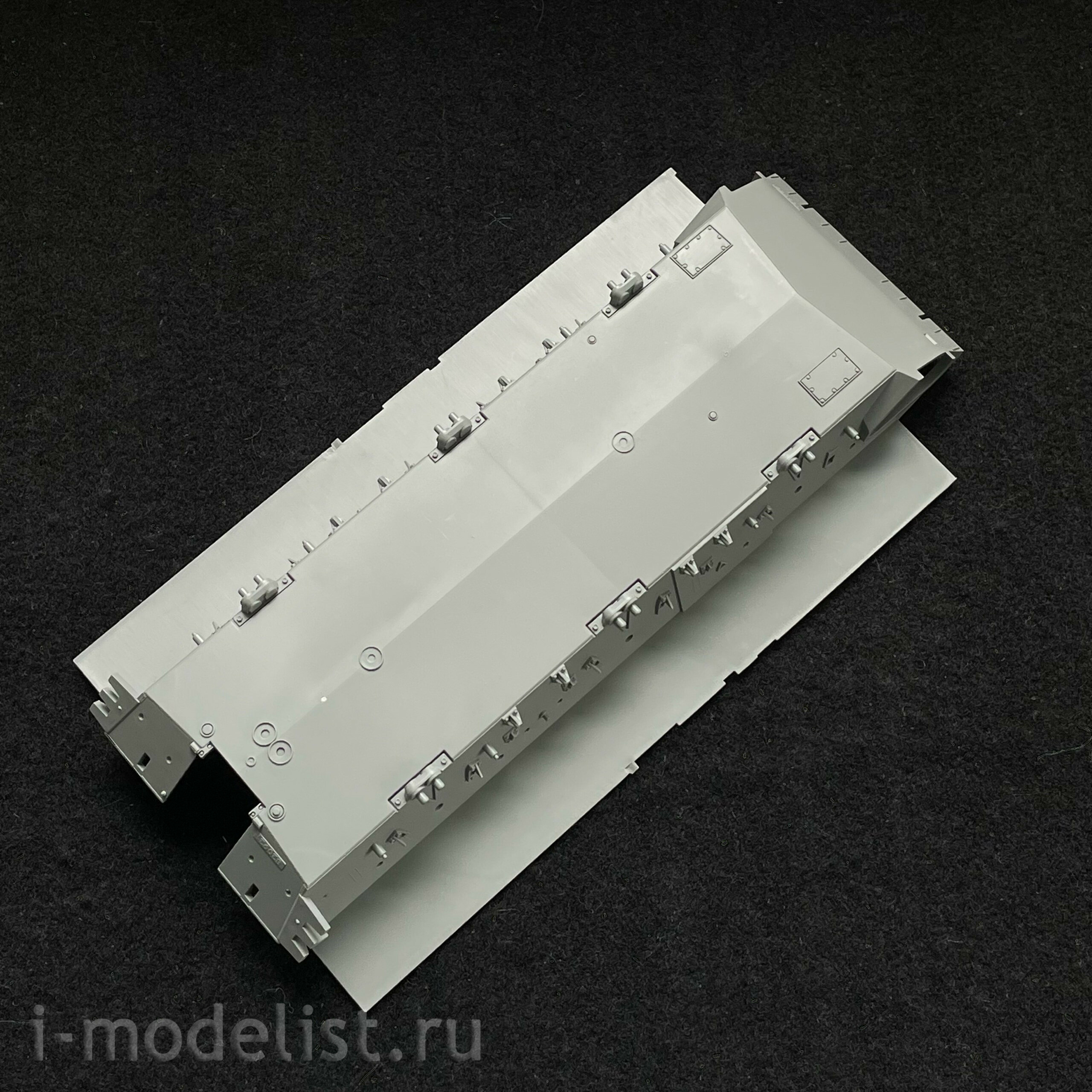 2079 Takom 1/35 Israel Main Battle Tank Merkava 1 Hybrid