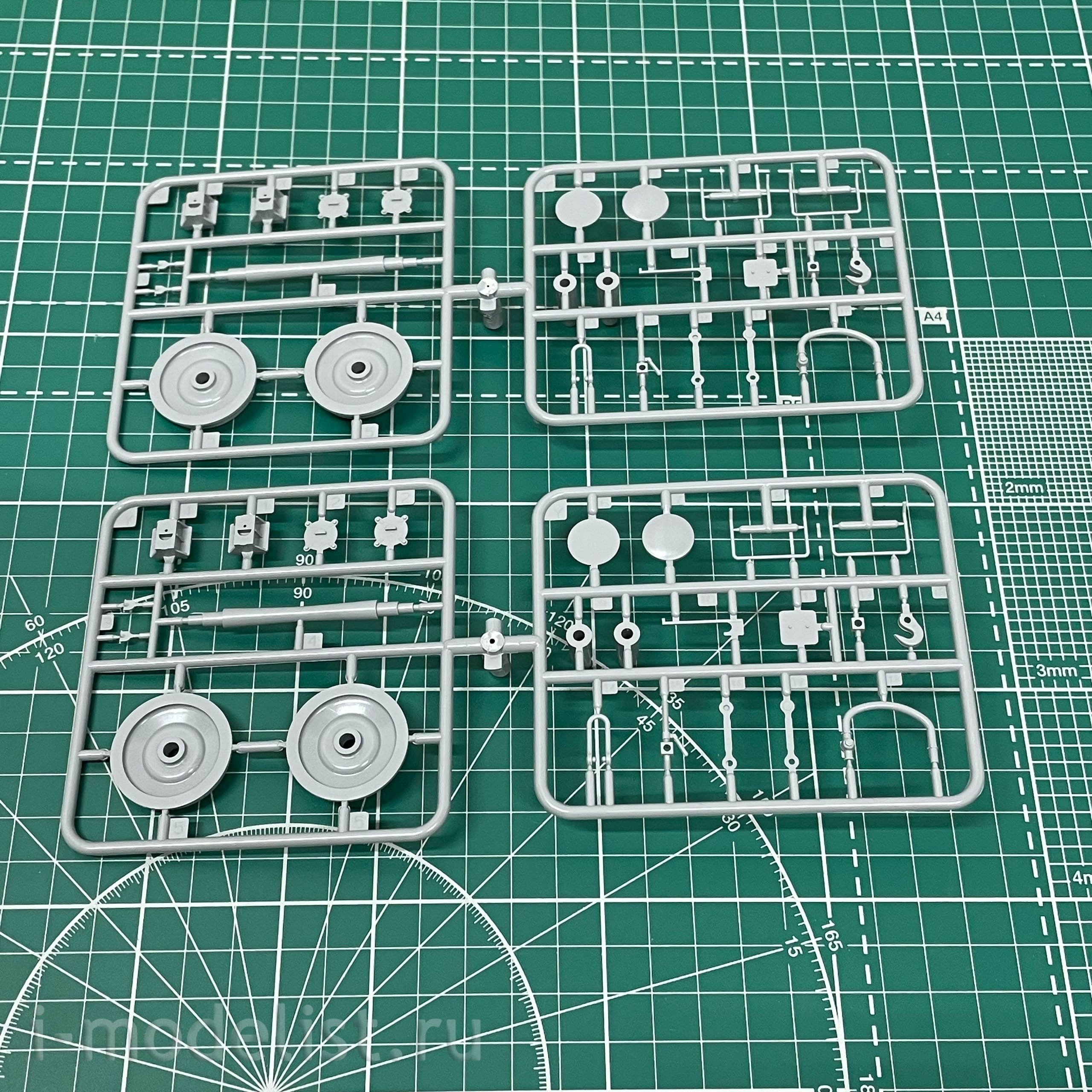35A05 Sabre Model 1/35 German Railway platform Genuine SSyms 6-Axle 80 t
