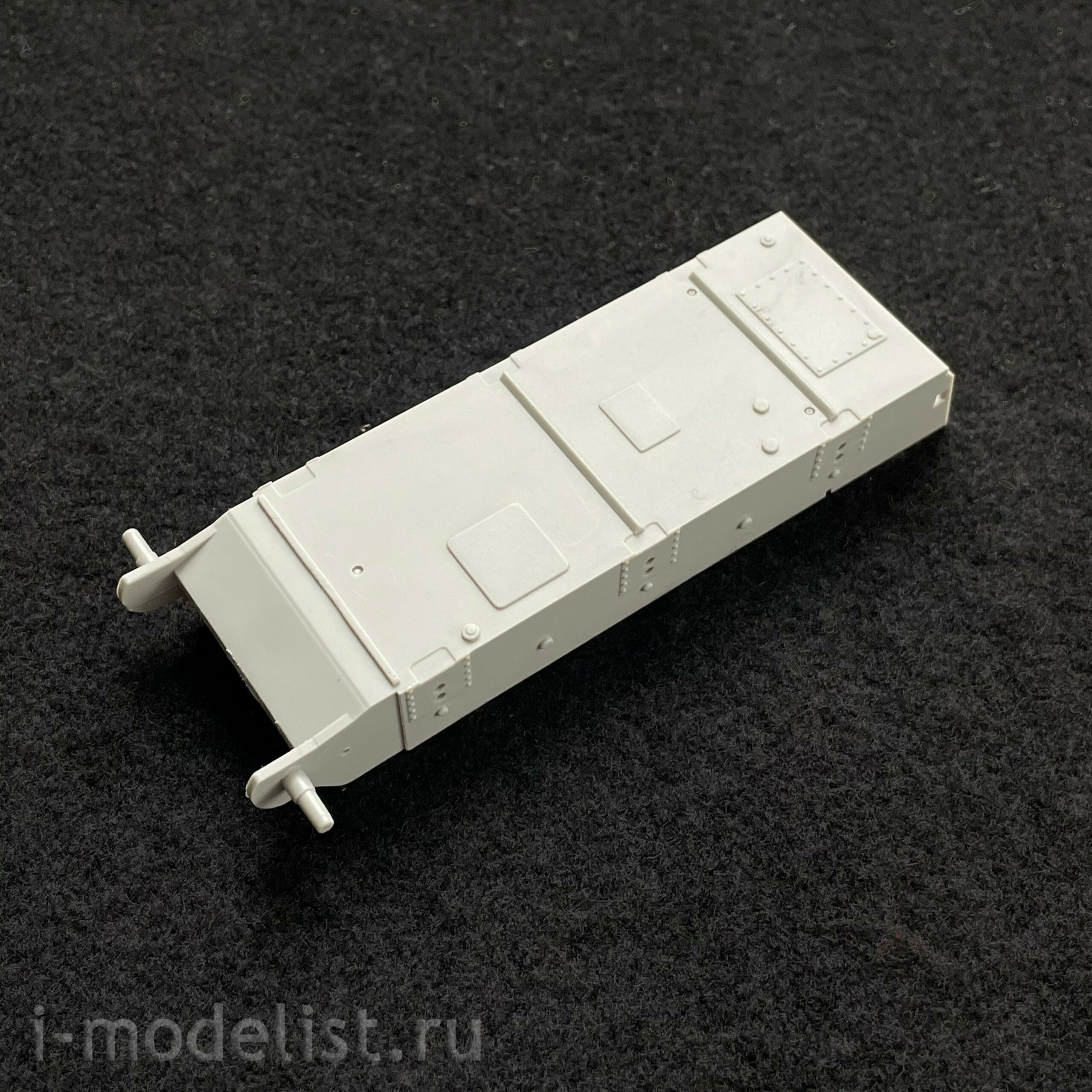 84804 HobbyBoss 1/48 U. S M4A3 E8 Tank (Korean War) 