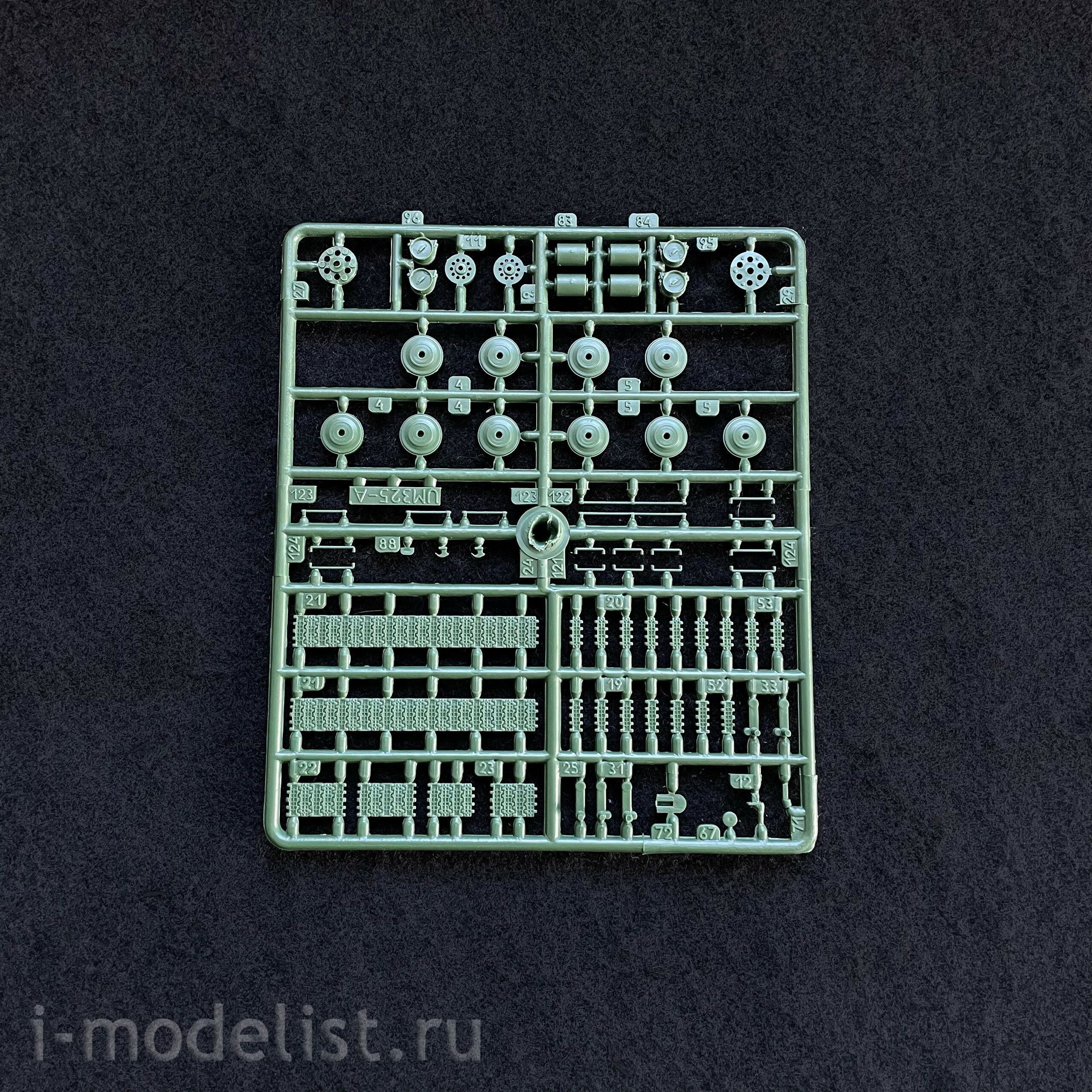 334 Um 1/72 self-Propelled artillery su-100