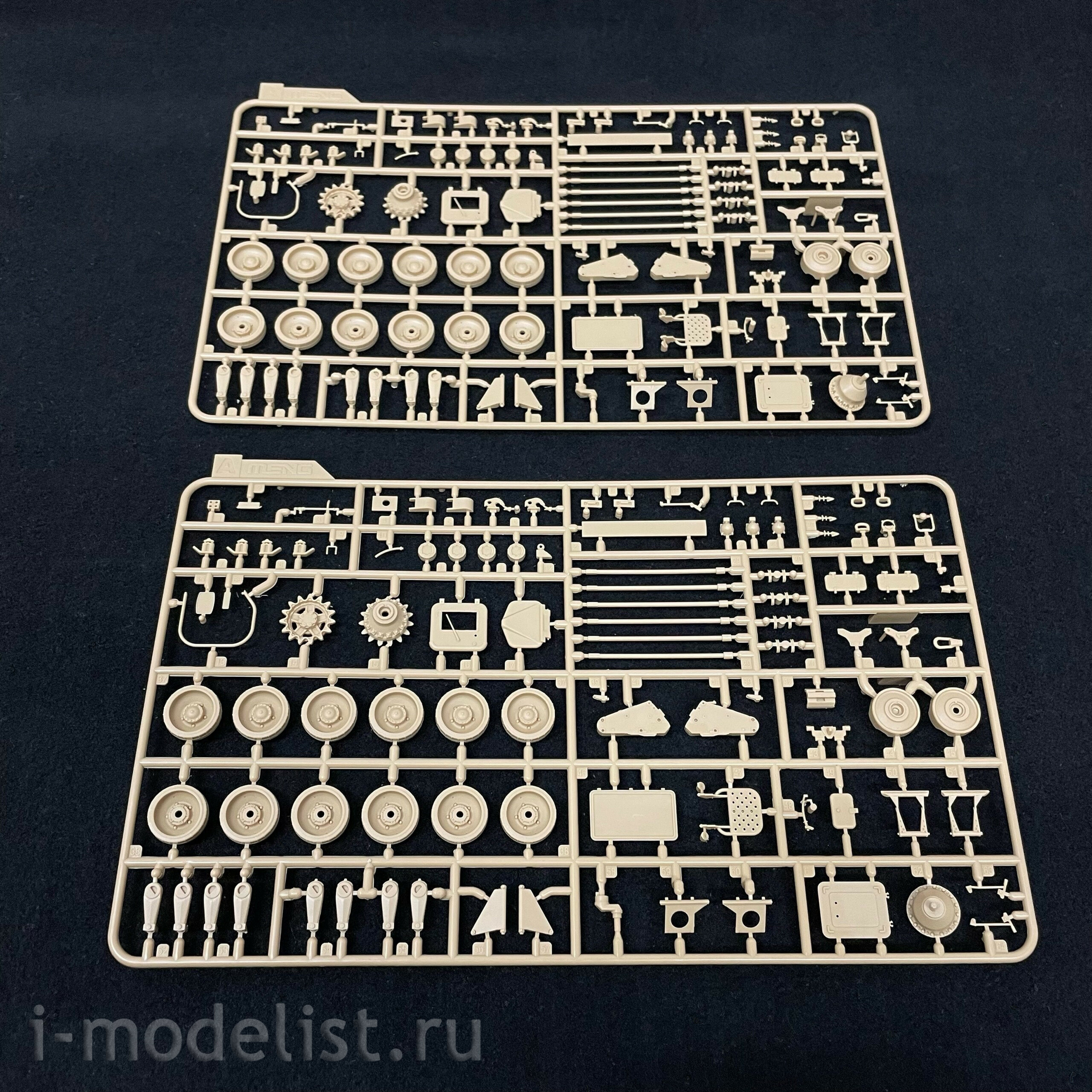SS-014 Meng 1/35 Russian 9K37M1 Buk Air Defense Missile System