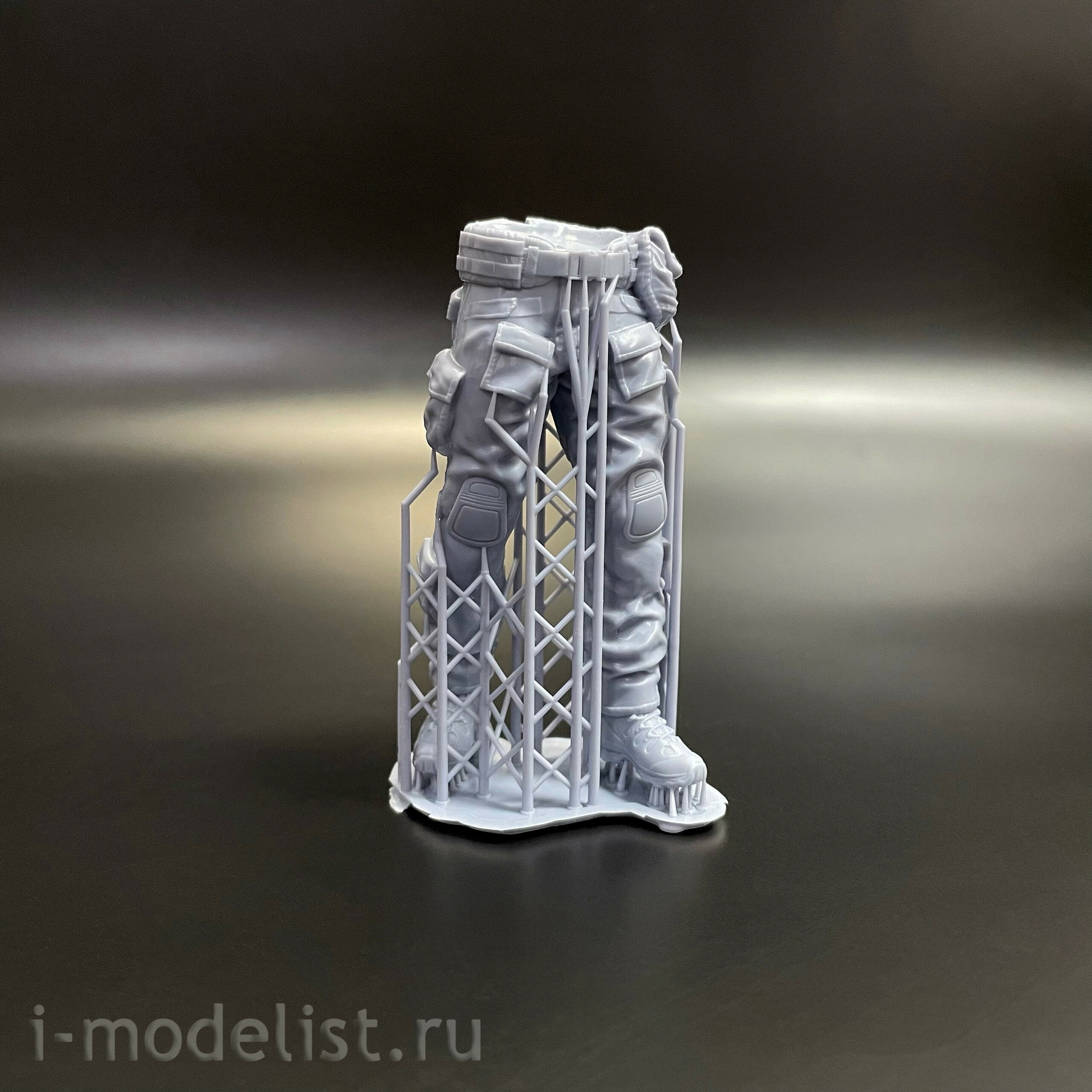16003 SX-Art 1/16 Бойцы ВС РФ с собакой