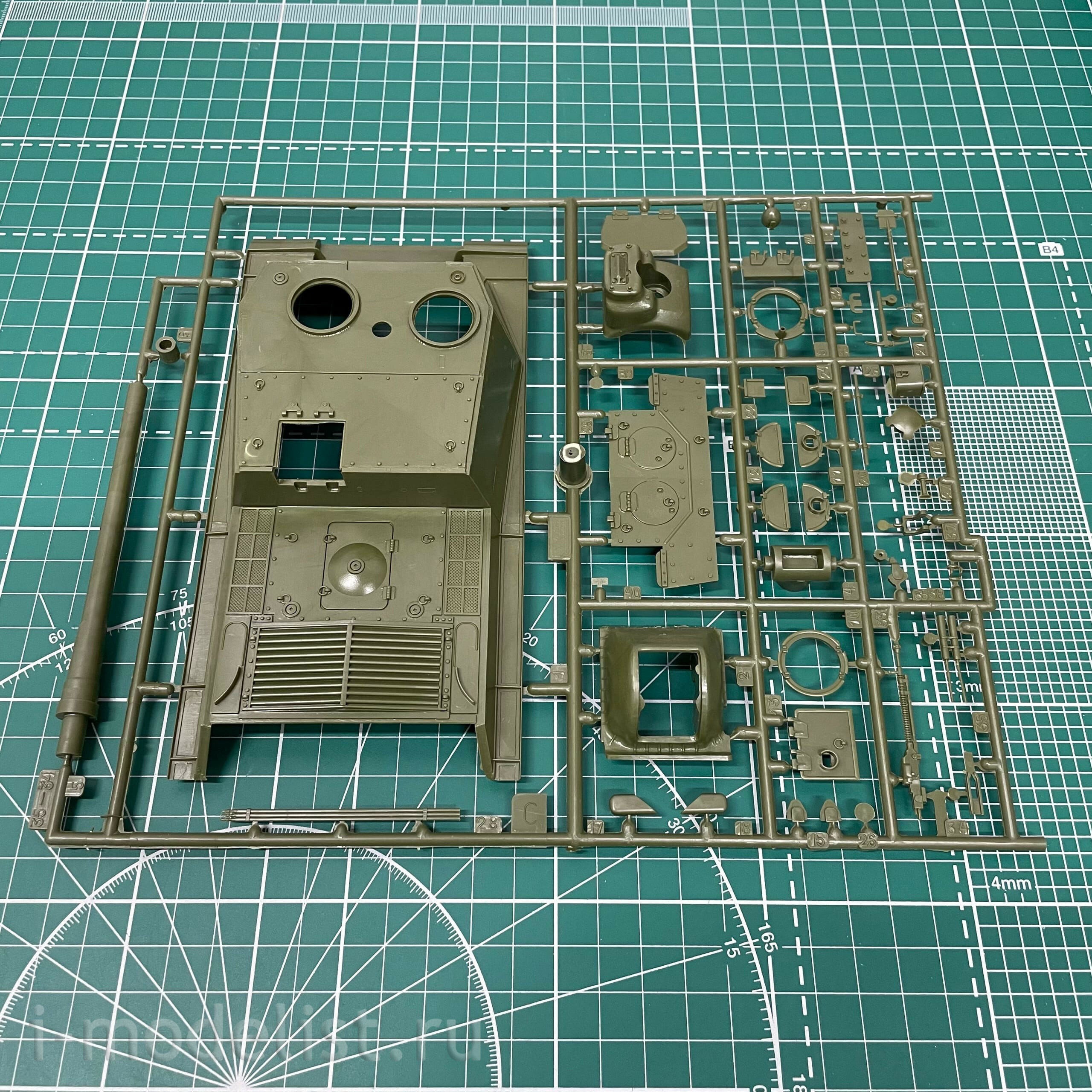 3534 Zvezda 1/35 ISU-122