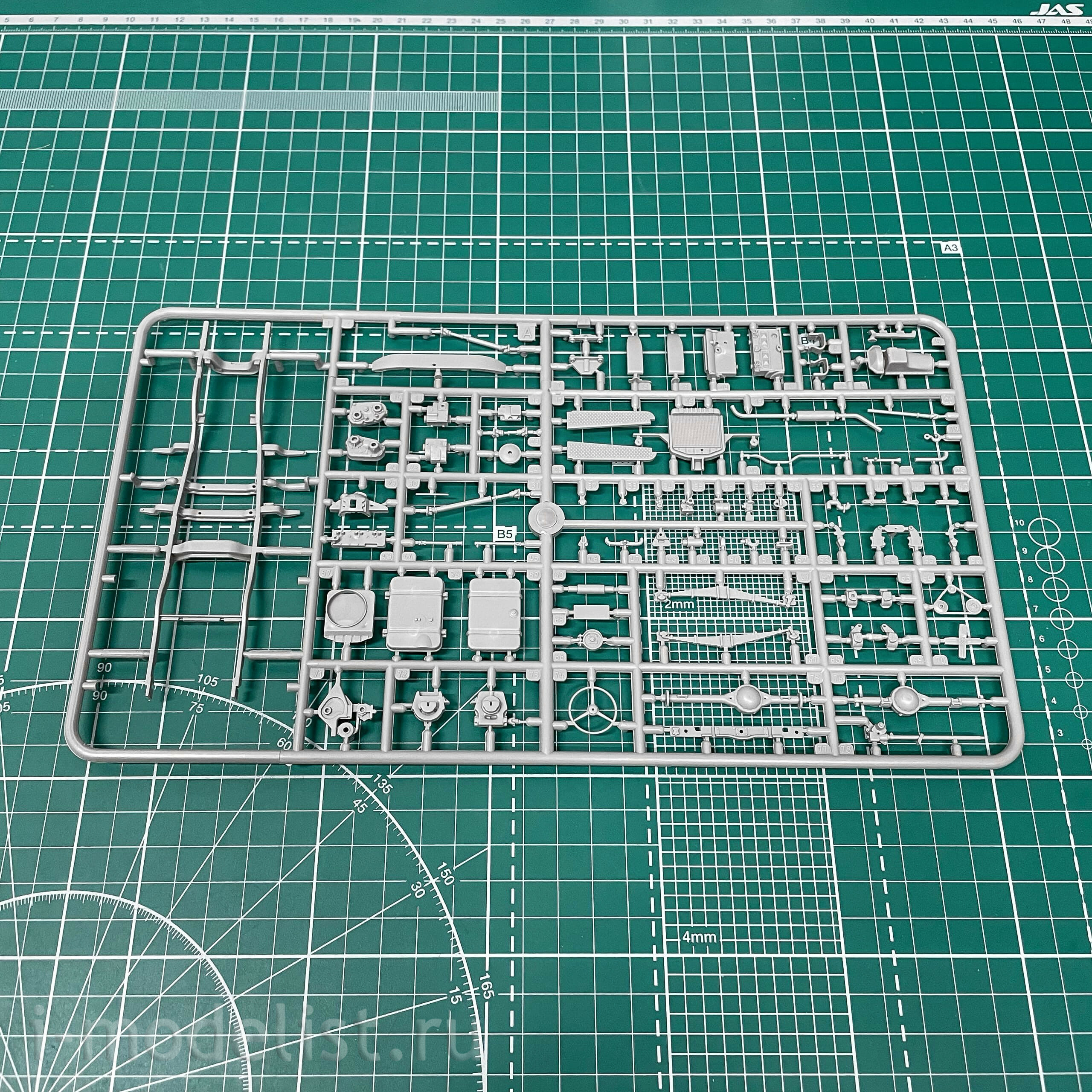806 Roden 1/35 Dodge M-37 3/4 ton 4x4 Cargo Truck