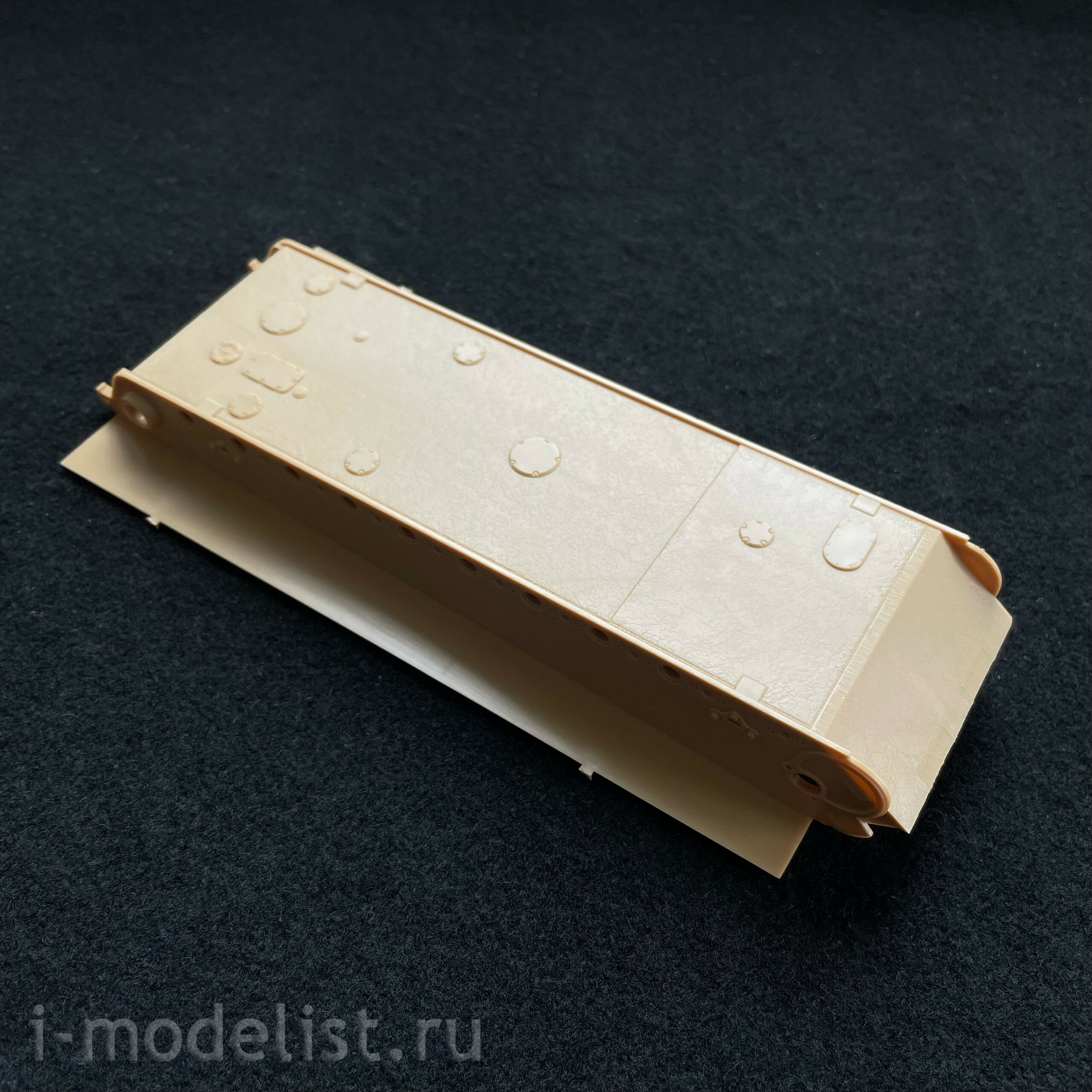 84562 HobbyBoss 1/35 German Sd.kfz.186 Jagdtiger (Henschel Production) 