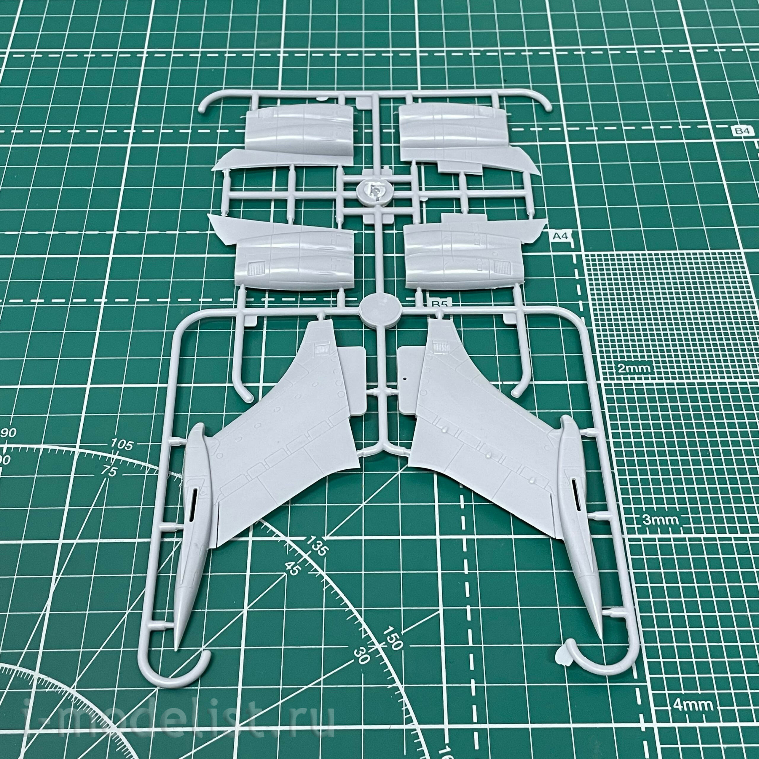 327 Roden 1/144 Vickers Super VC-10 K3 Typ 1164 Tanker