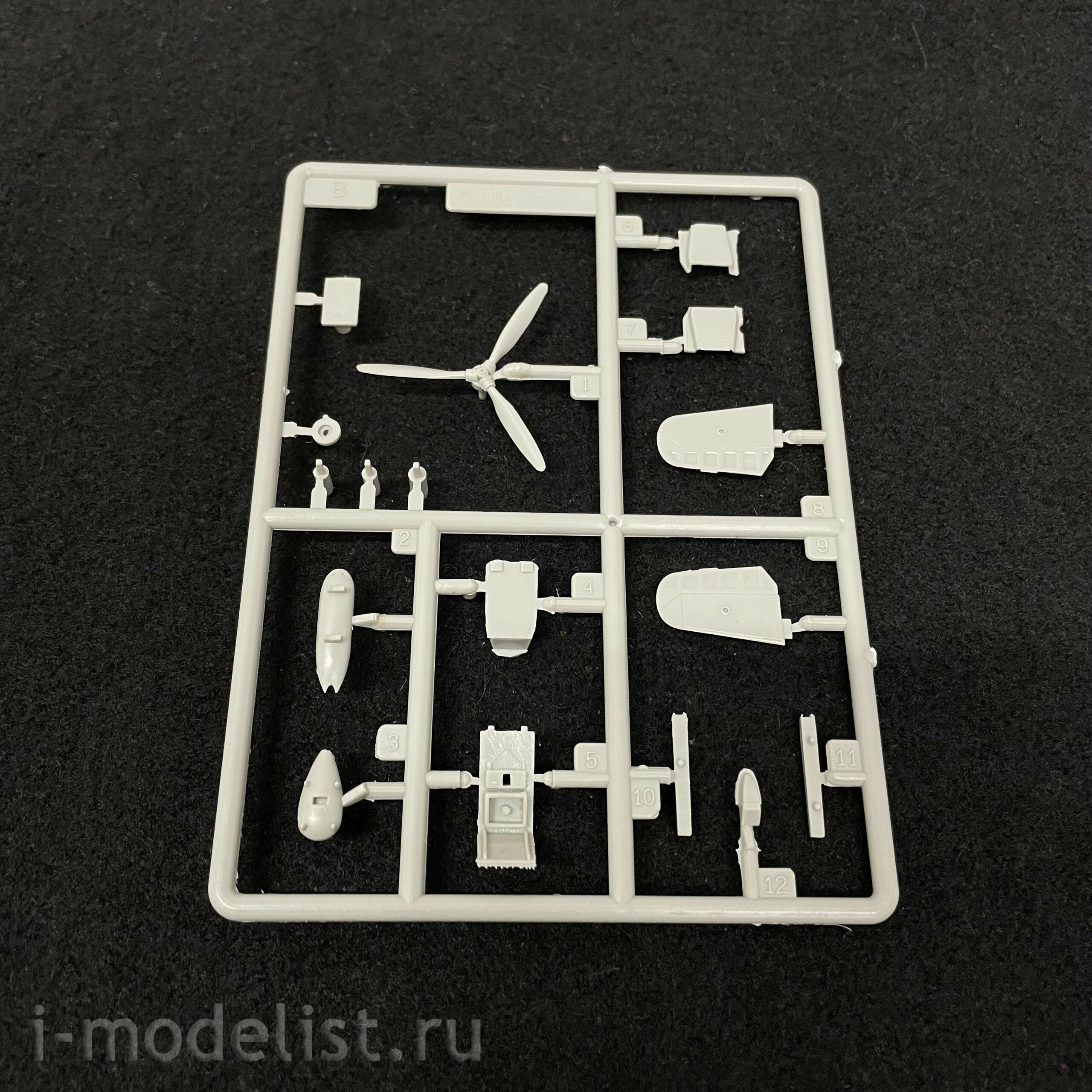 80254 HobbyBoss 1/72 Aircraft Bf109E-4/7