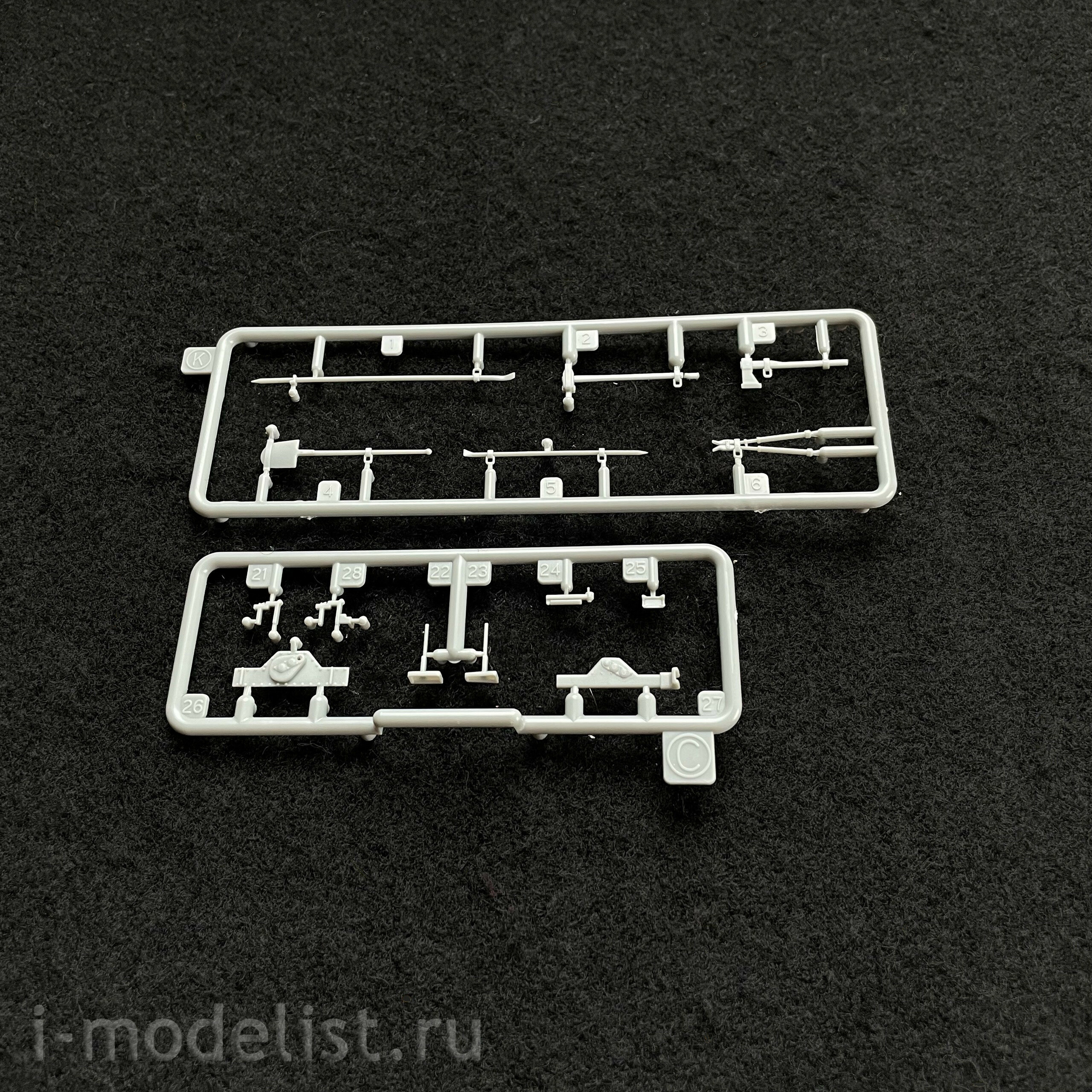 6968 Dragon 1/35 Tank Neubau-Fahrzeug