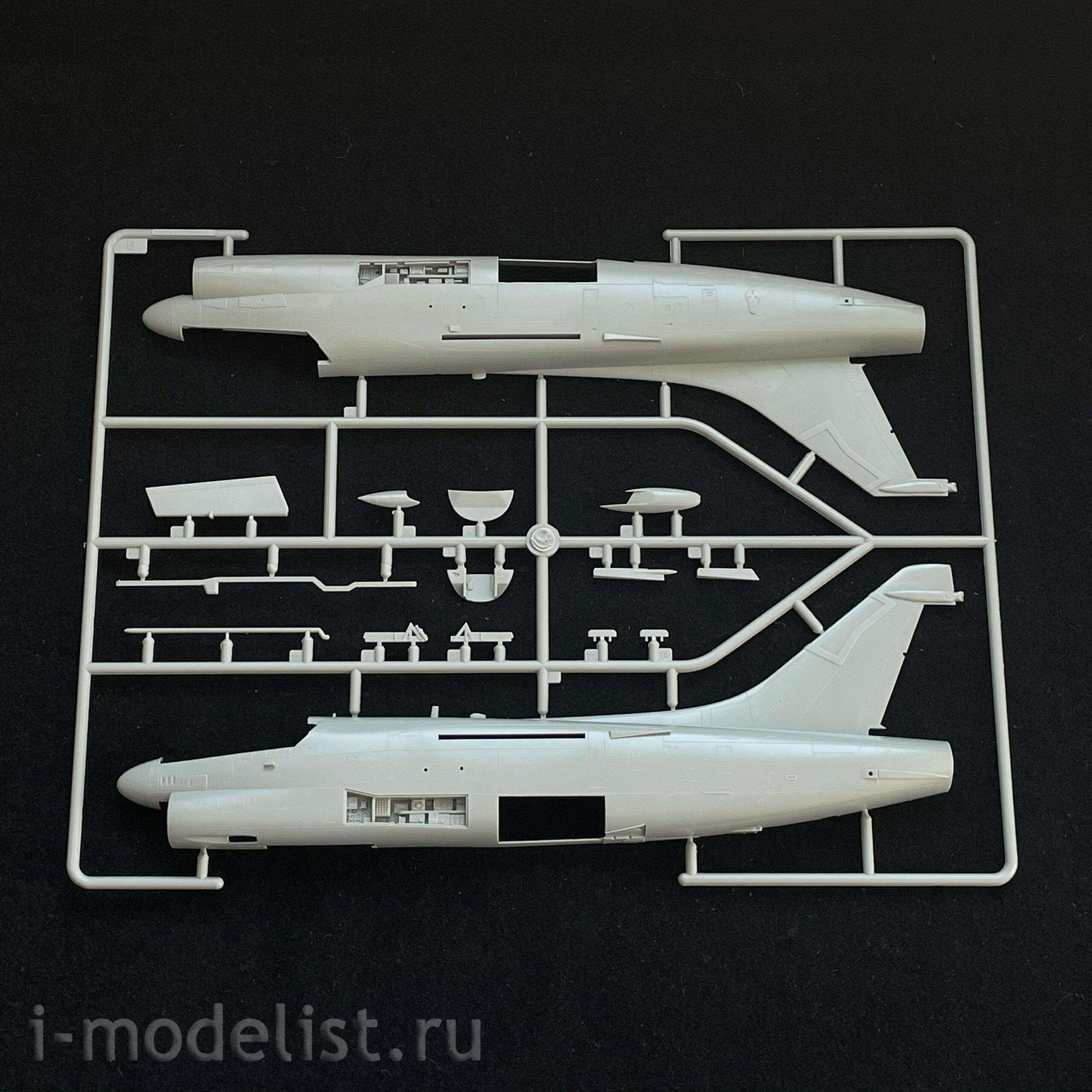 80344 Hobby Boss 1/48 A-7D Corsair II