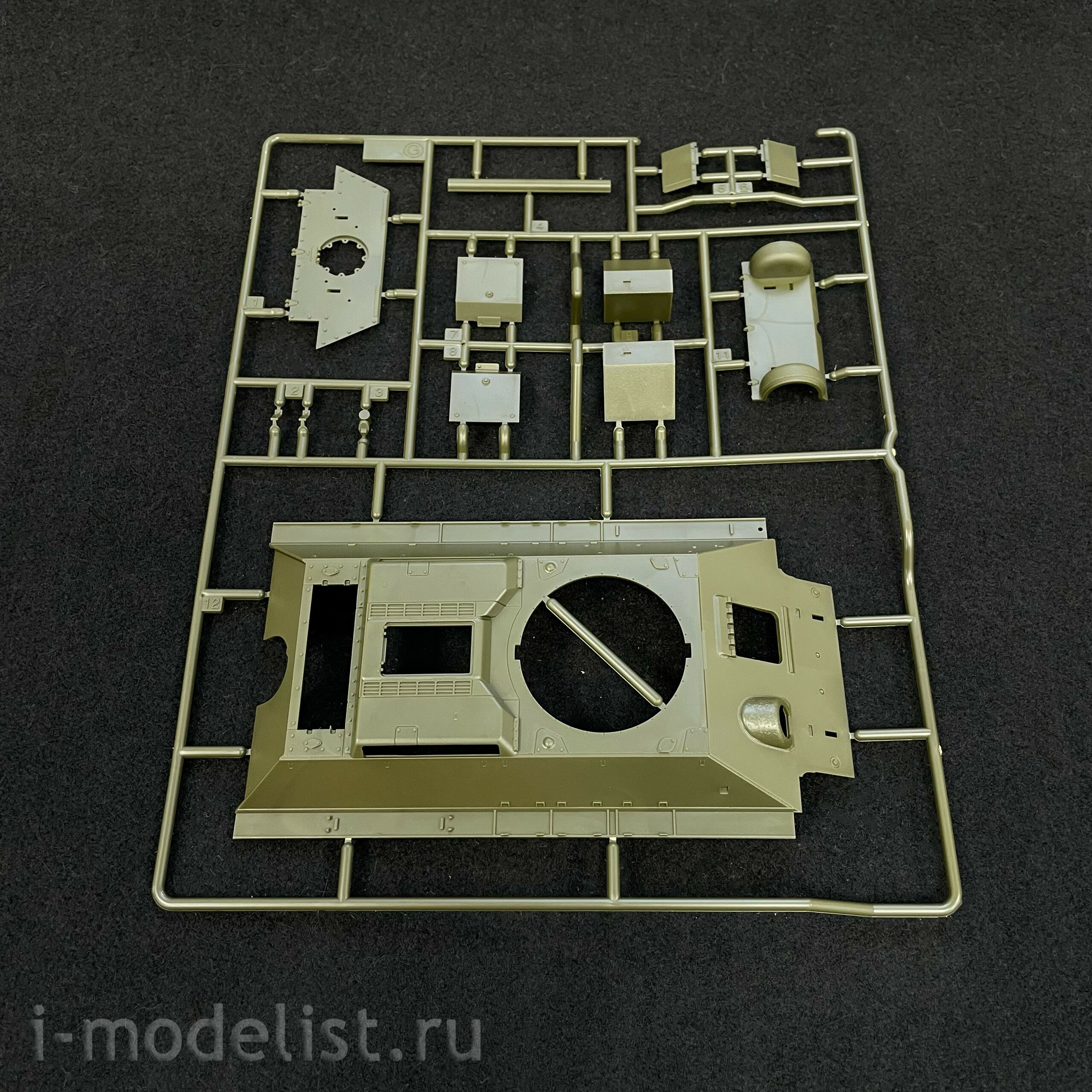 13505 Academy 1/35 Tank USSR 34/76 