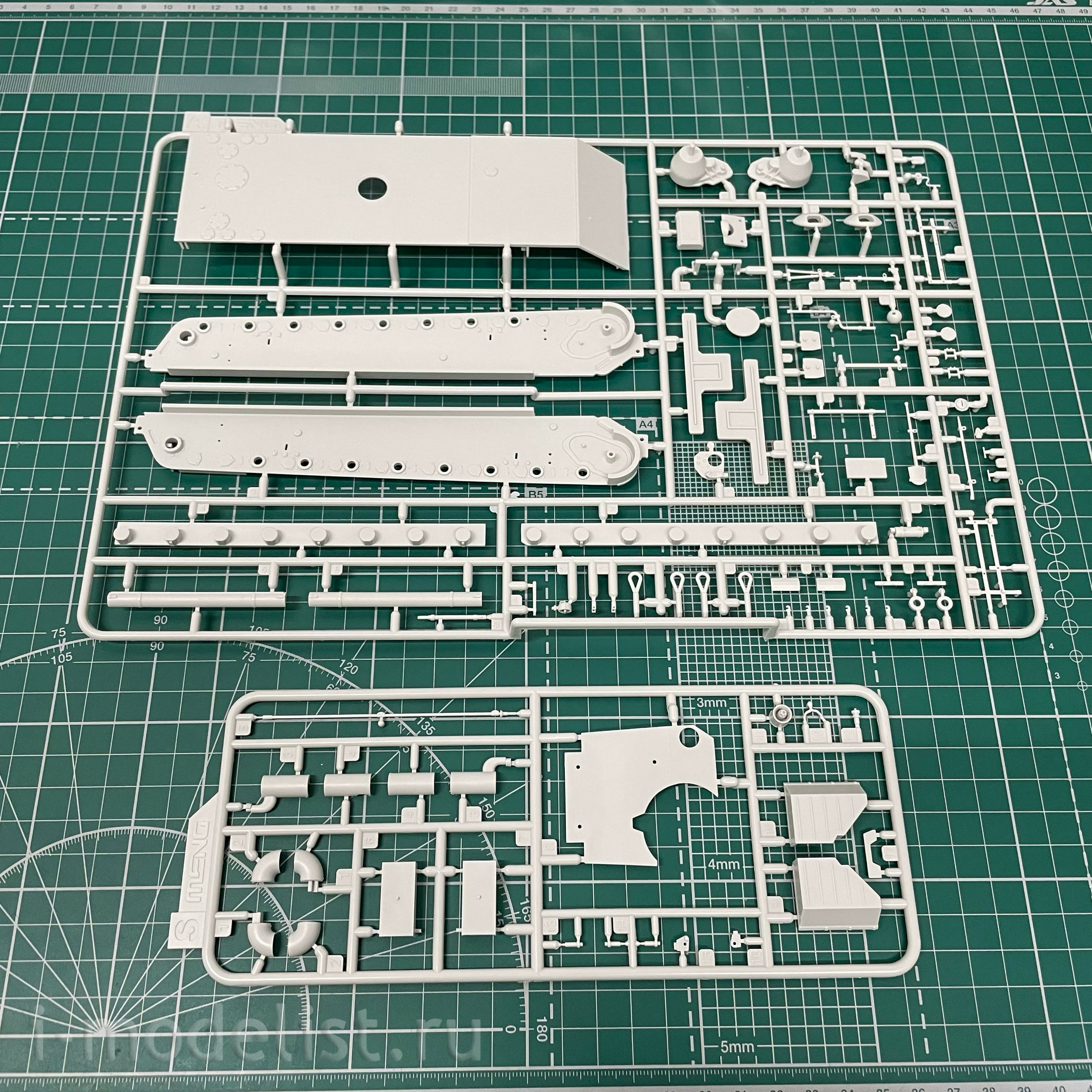 TS-052 Meng 1/35 Medium Tank Sd.Kfz.171 
