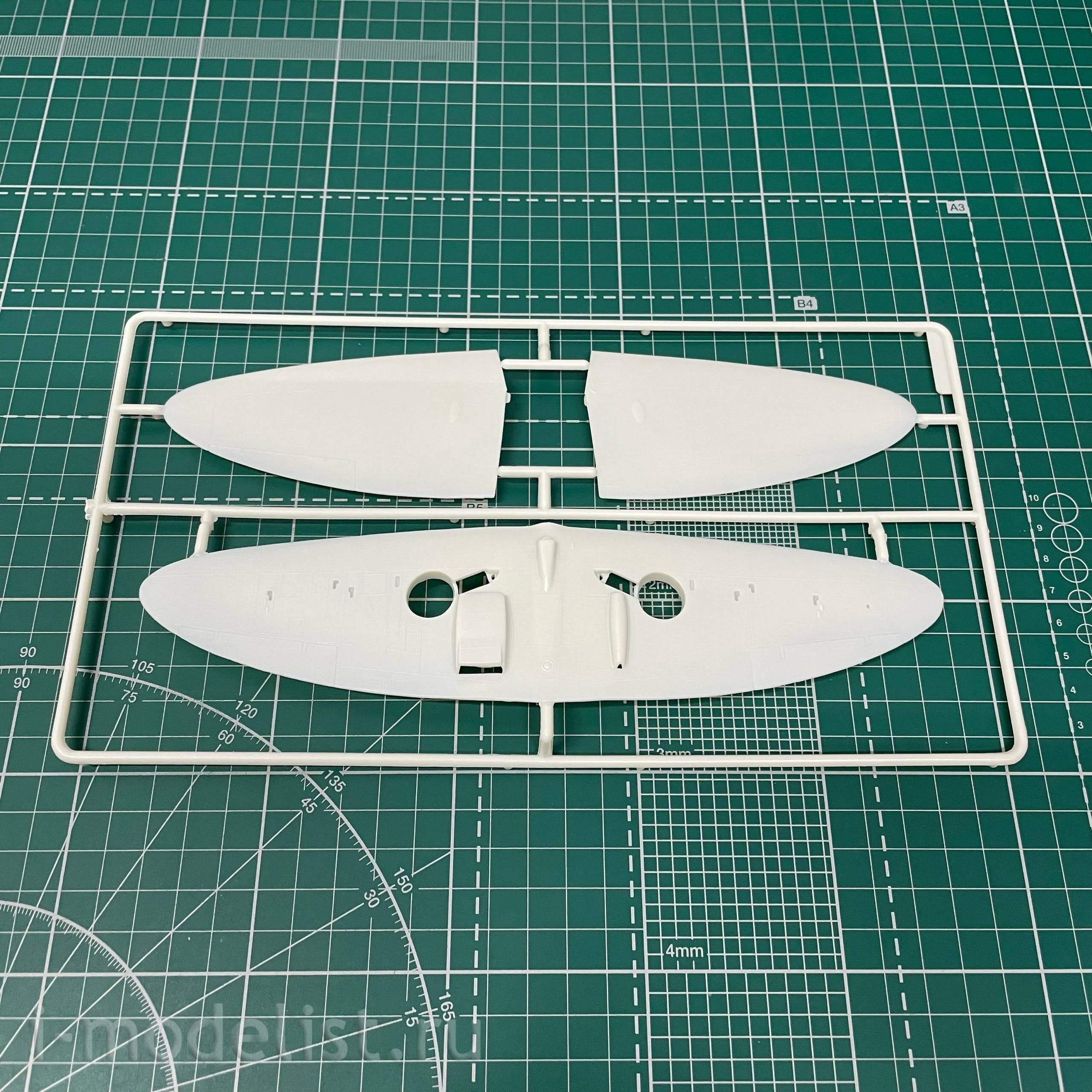 03959 Revell 1/48 Supermarine Spitfire Mk.II
