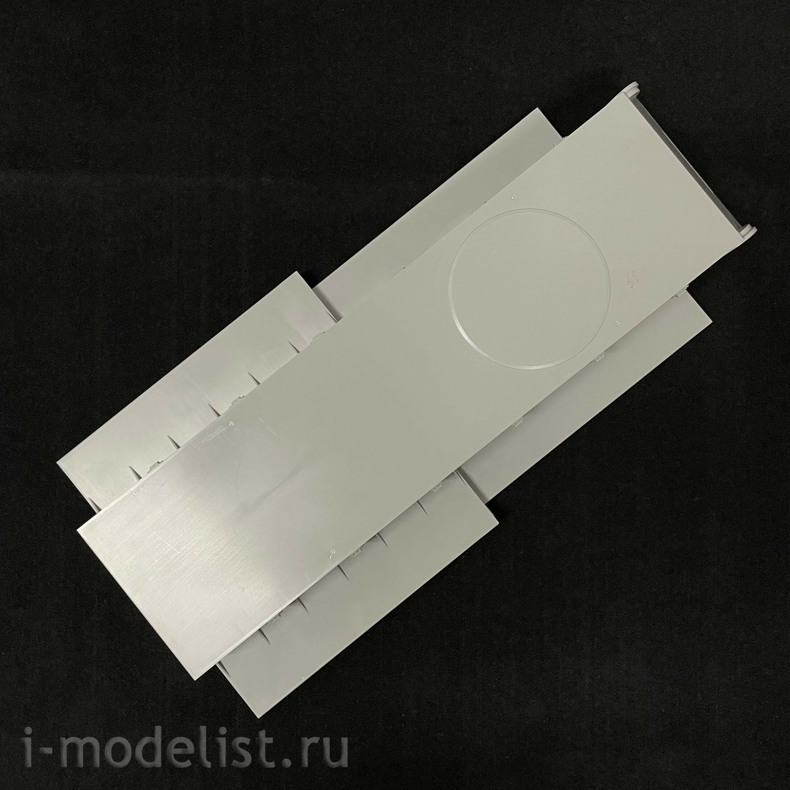 UA72303 Modelcollect 1/72 German land battleship P1000 of the 2nd century 