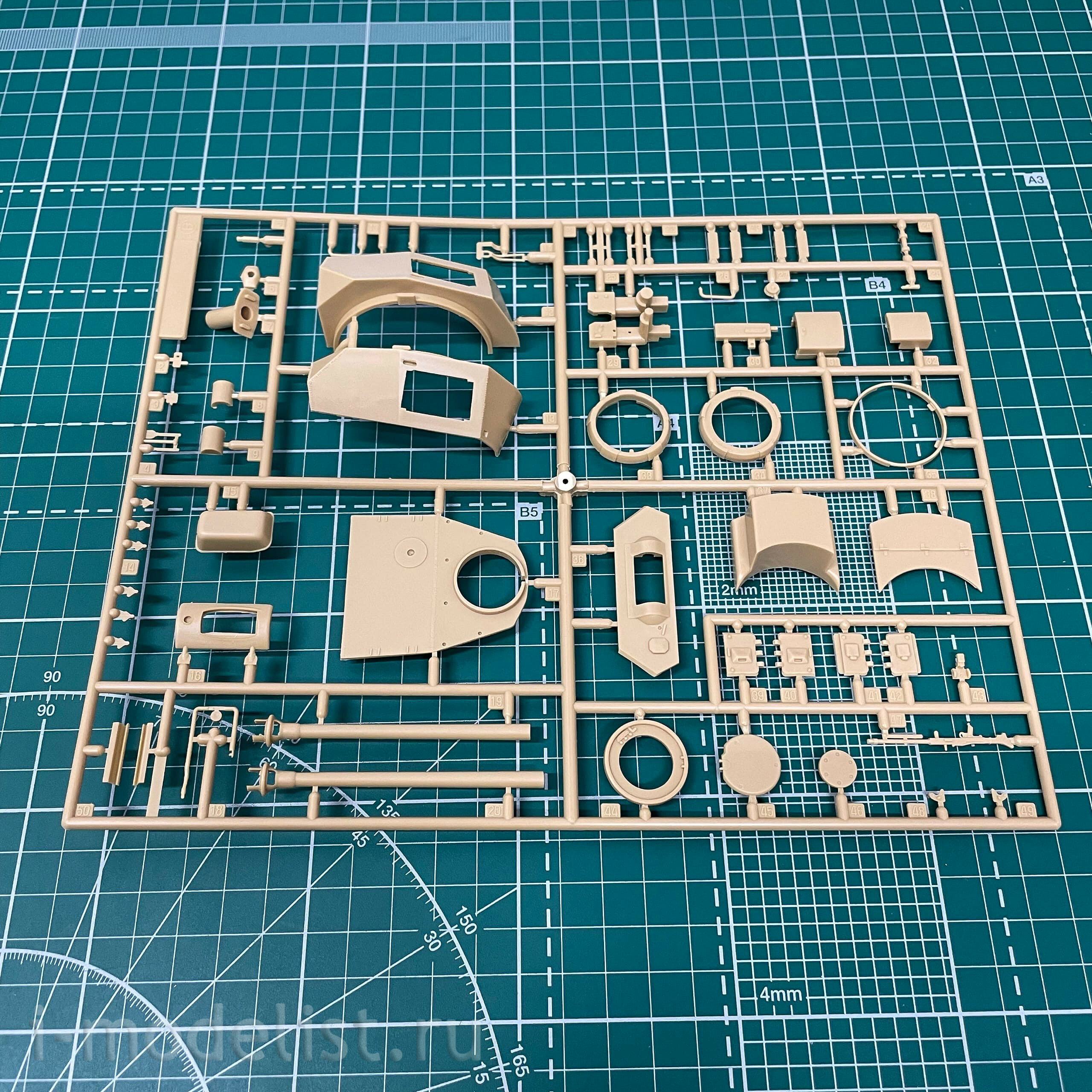 303561 Modeler 1/35 German tank T-IV