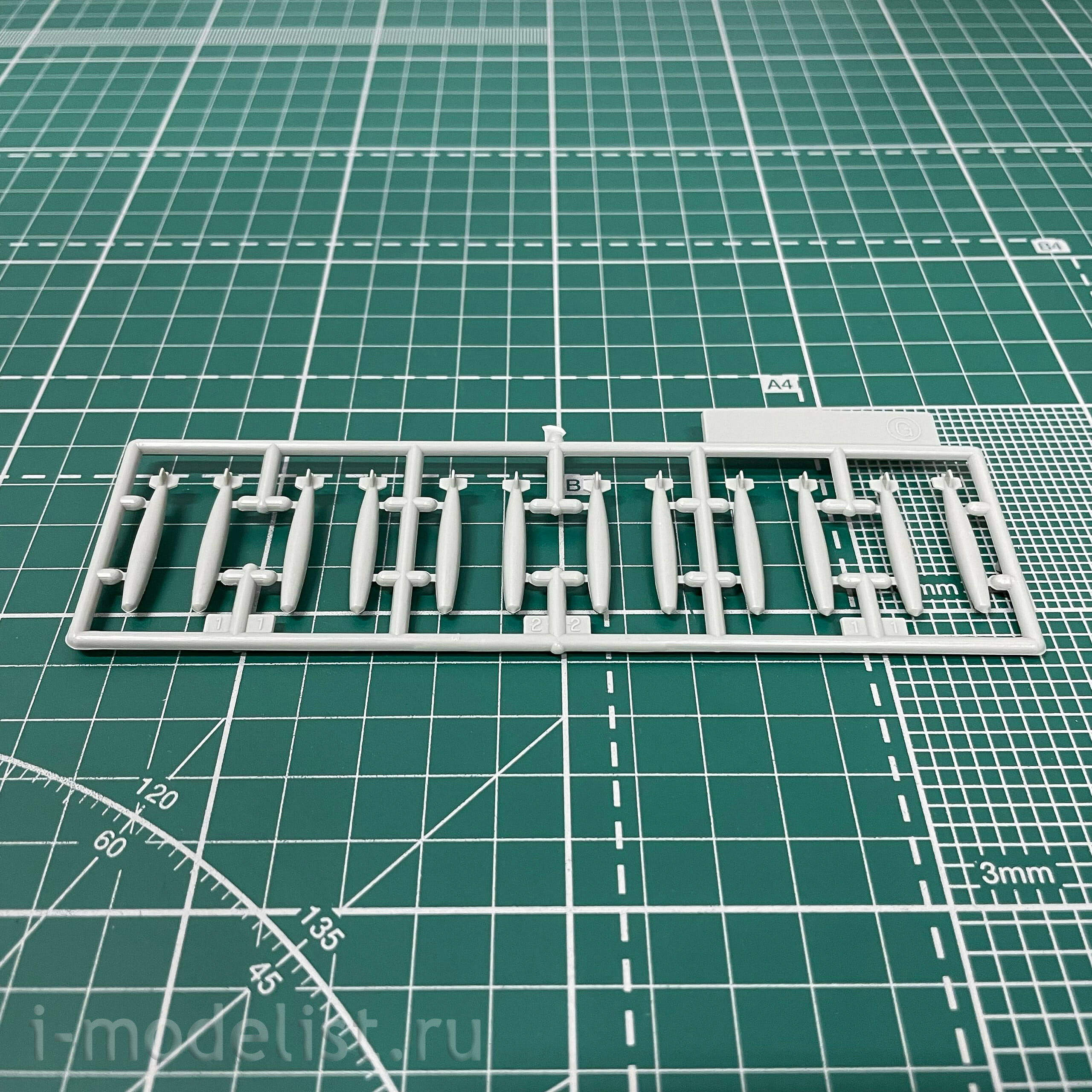 207203 Modeler 1/72 A-10A thunderbolt 2