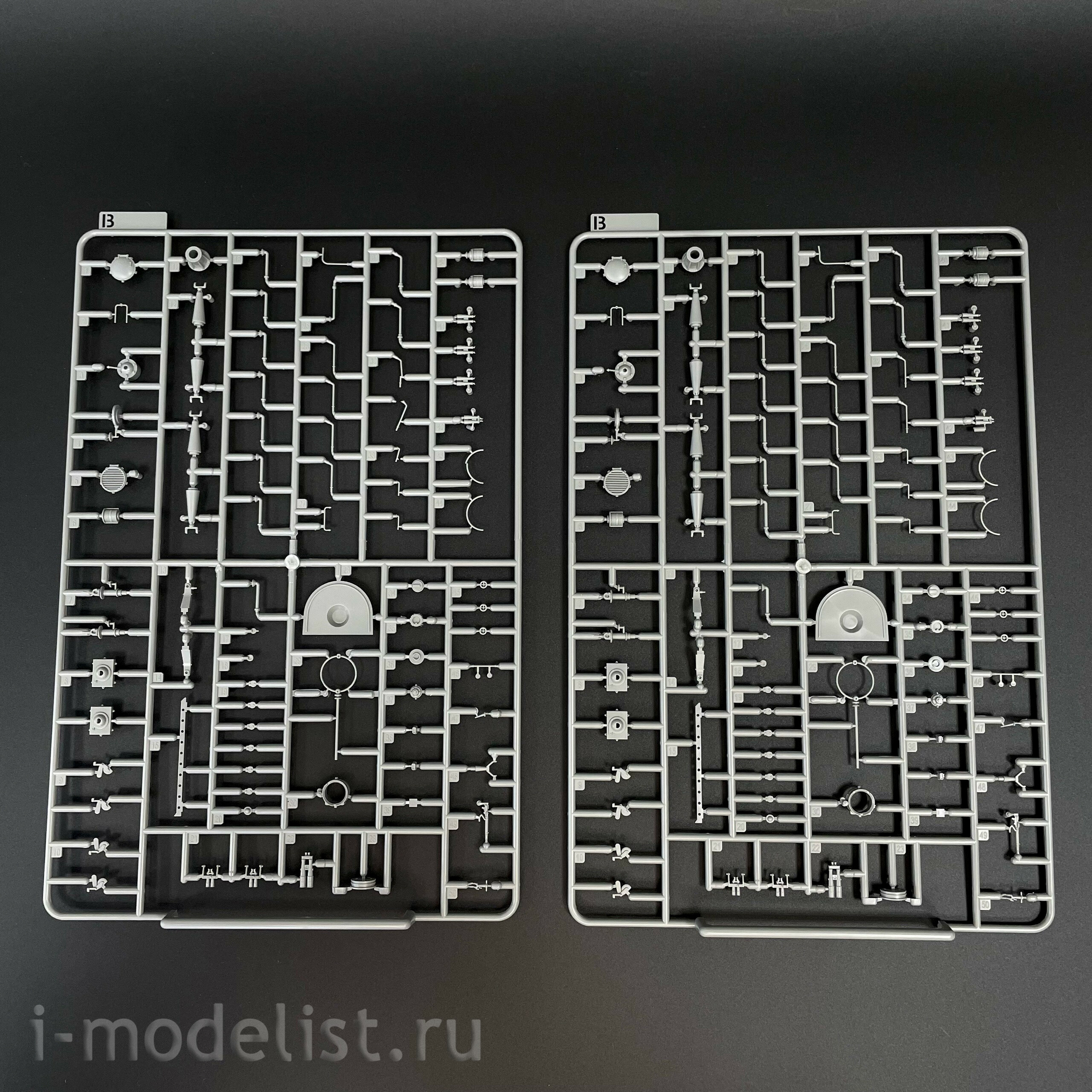 5023 Takom 1/72 Japanese aircraft carrier Akagi (upper part of the flight deck)