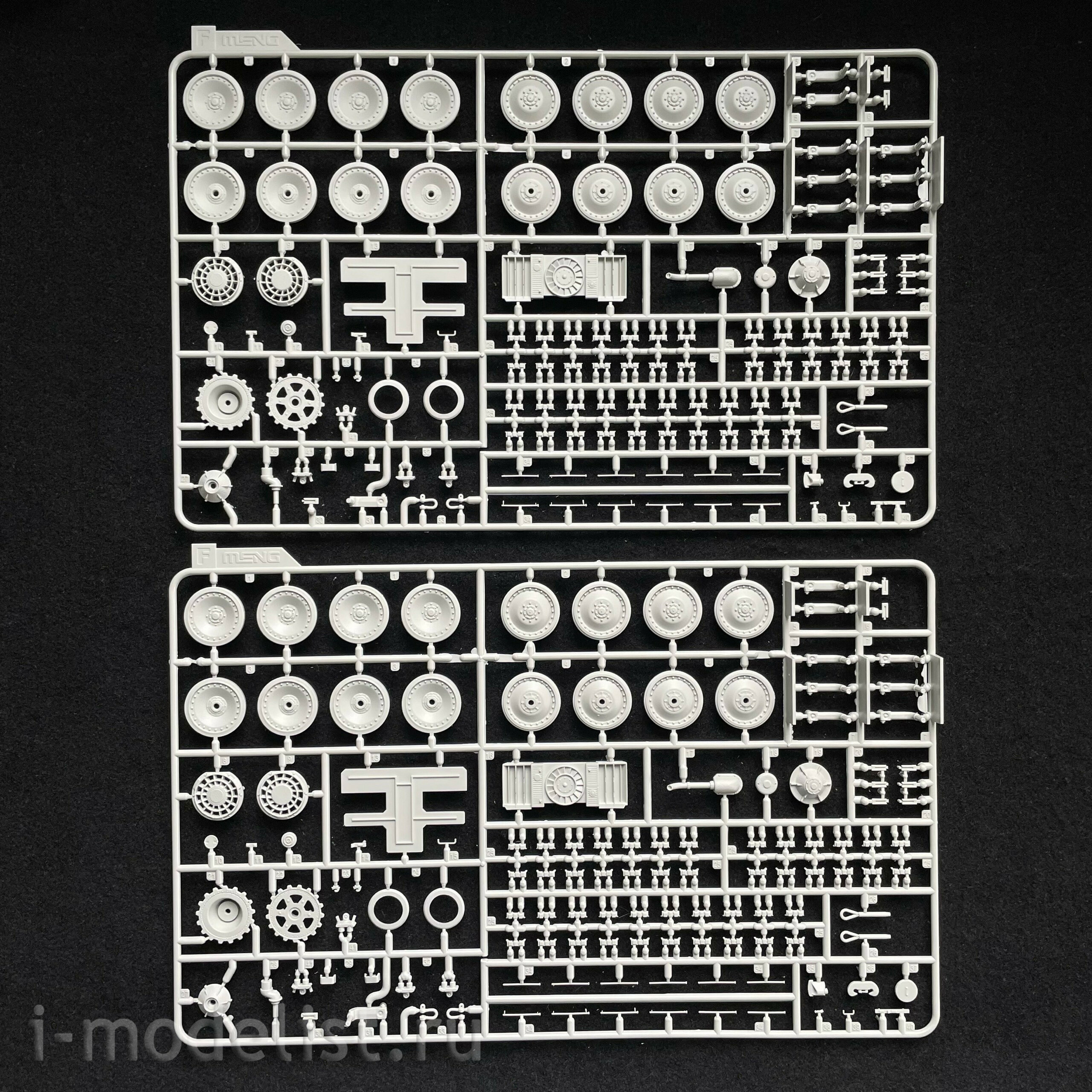 TS-054 Meng 1/35 Tank Sd.Kfz.171 Panther Ausf. G late with FG1250