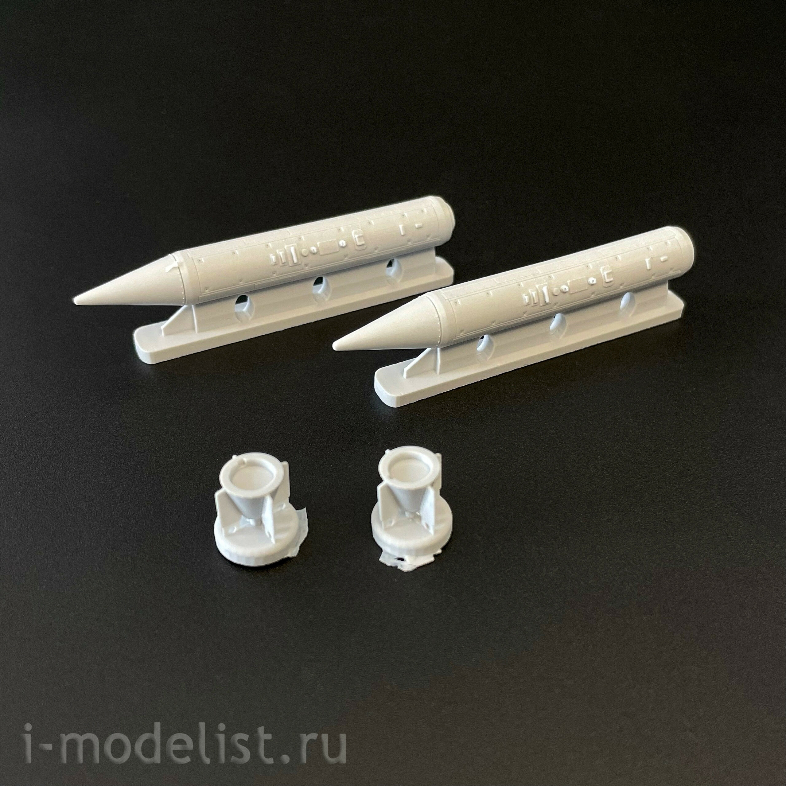 Im48015 Sarmat Resin 1/48 КМГУ-2 контейнер малогабаритных грузов универсальный ( 2 в наборе) 