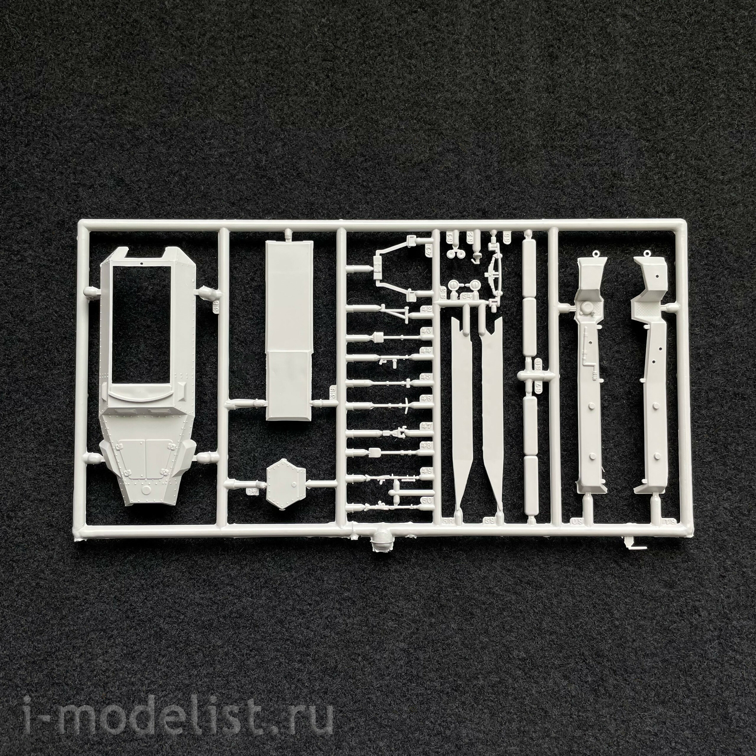 7079 Italeri 1/72 Armored Personnel Carrier Sd.Kfz. 251/10