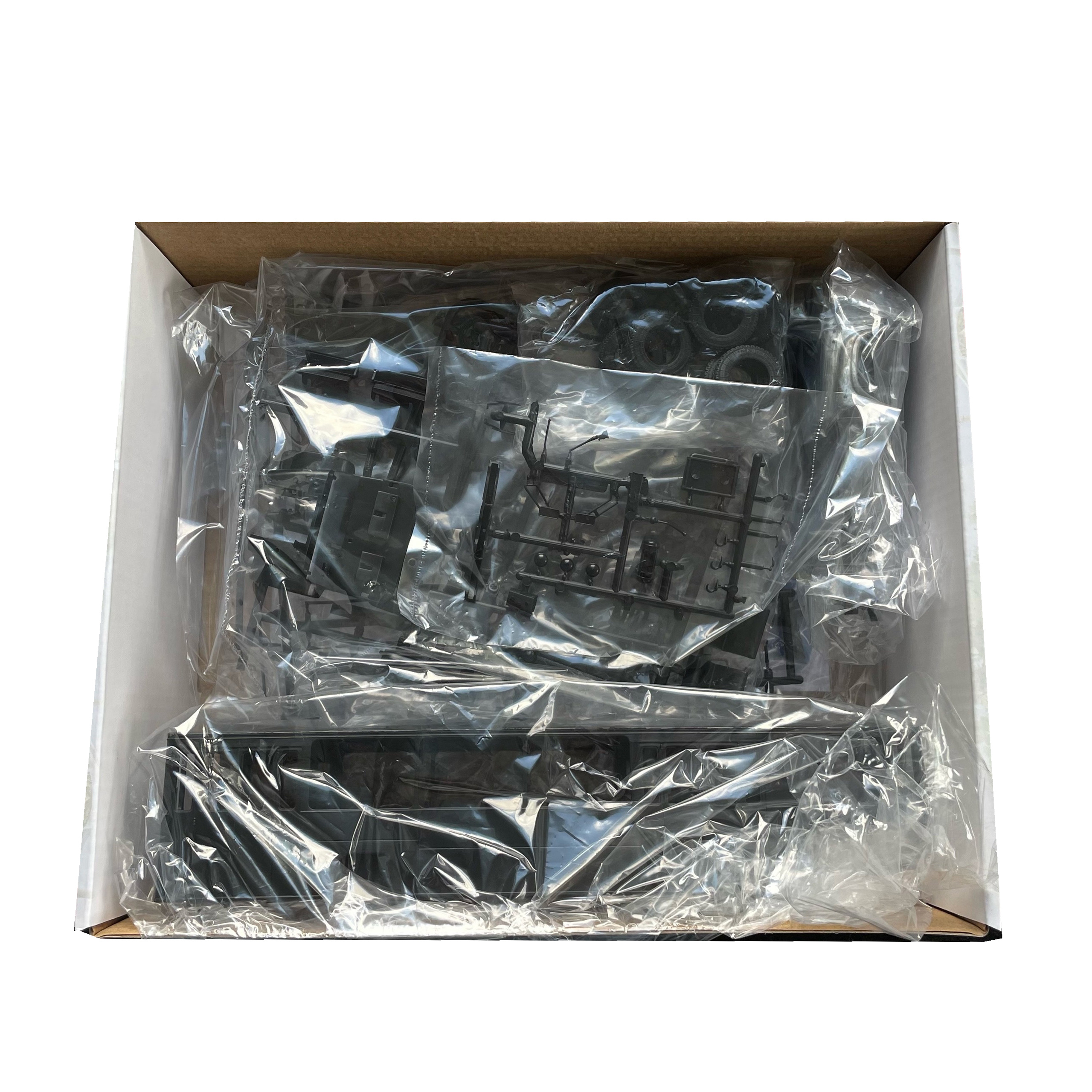 7076AVD AVD Models 1/43 130V1 Car with APPA-4 Semi-trailer