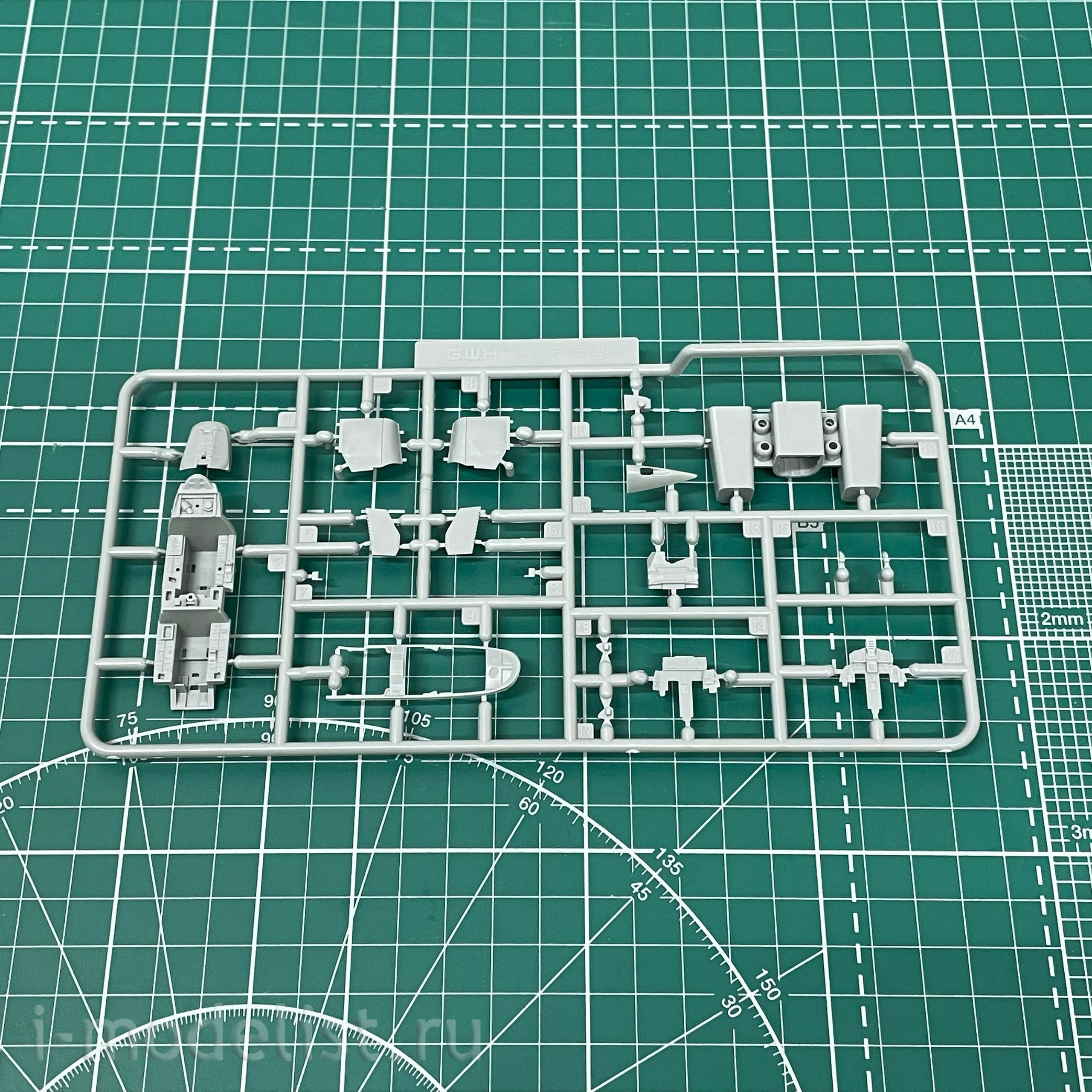 S7201 Great Wall Hobby 1/72 Aircraft F-15E 75th D-Day Anniversary