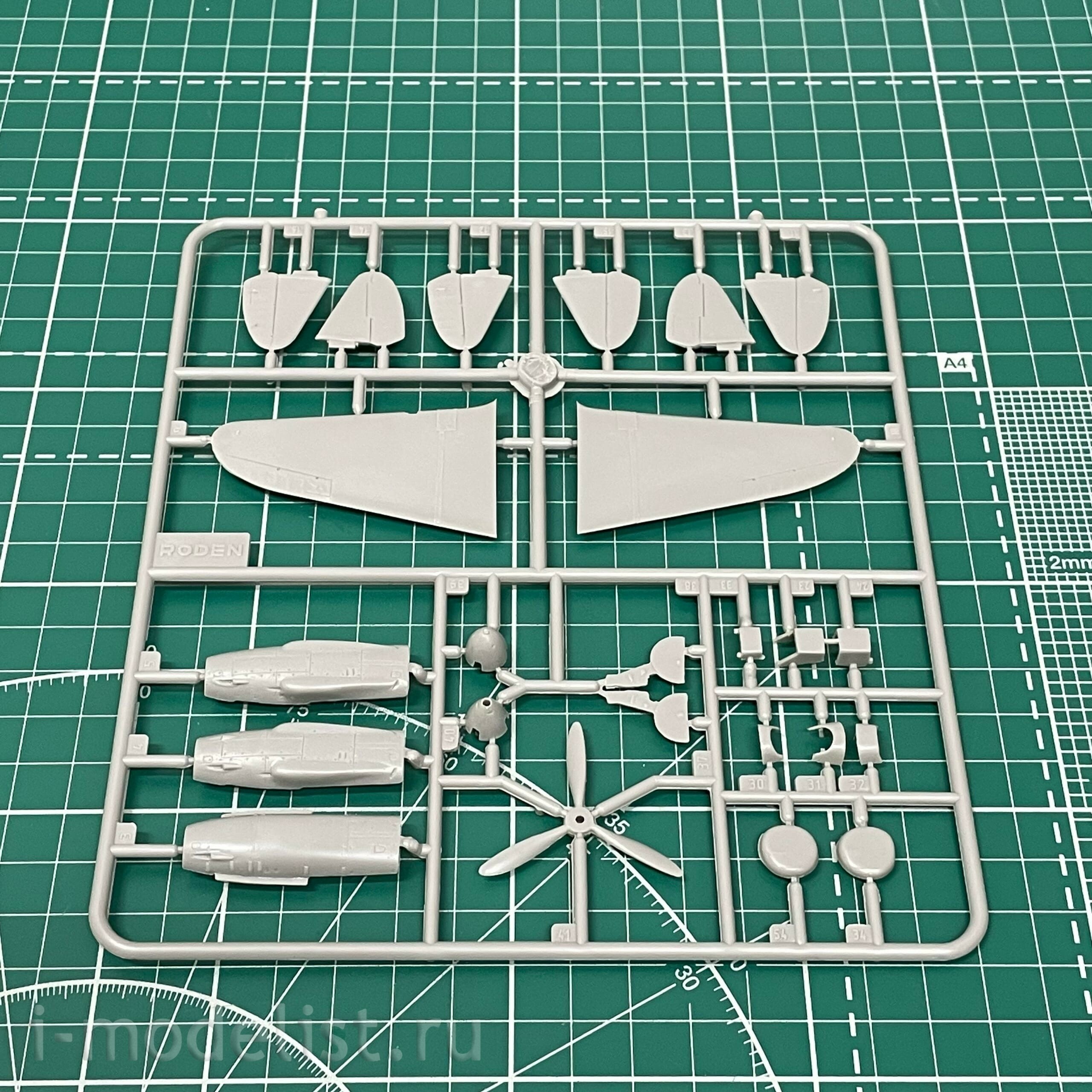 038 Roden 1/72 LaGG-3 Aircraft (35 series)