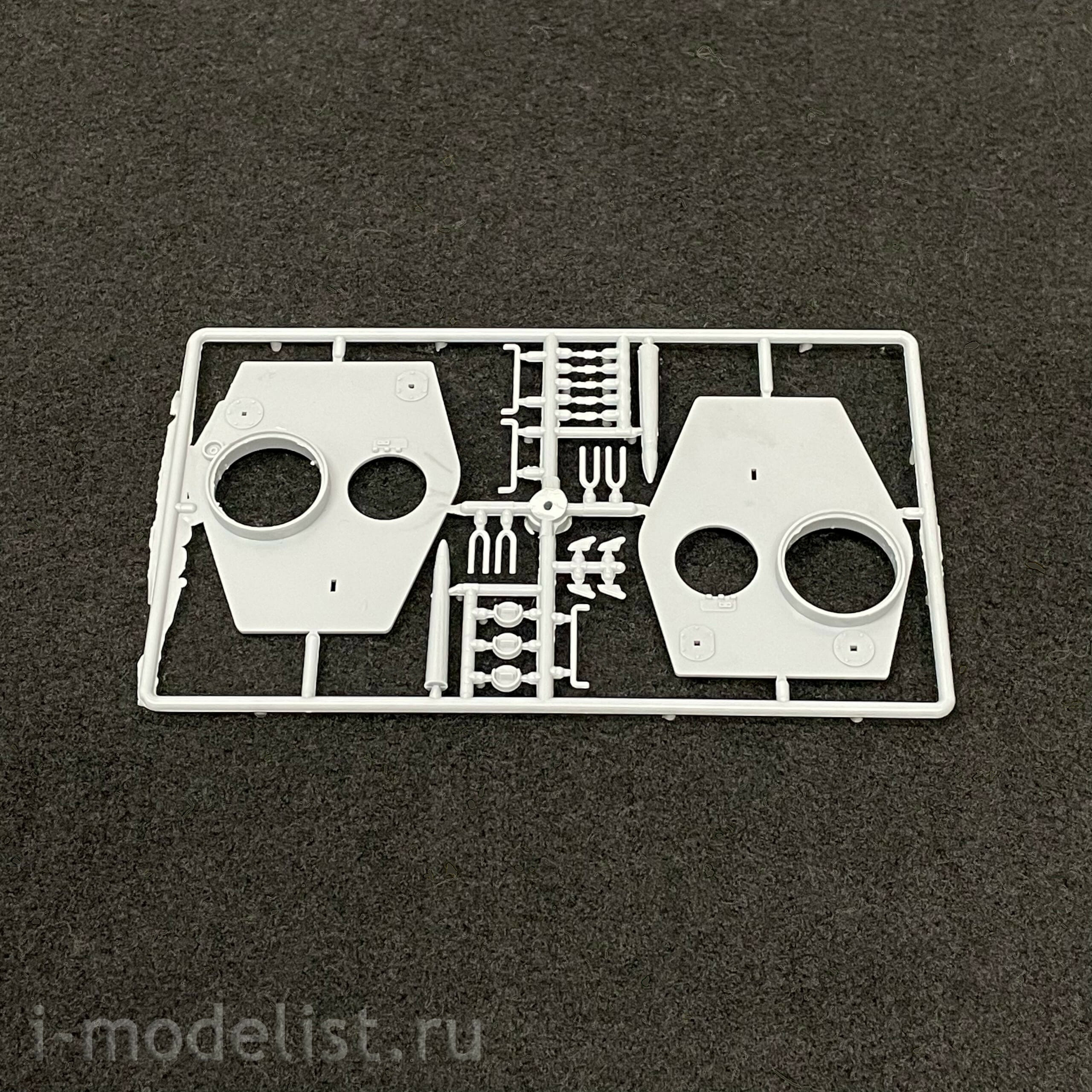 35022 Maket 1/35 Turret tank 34/85 early releases