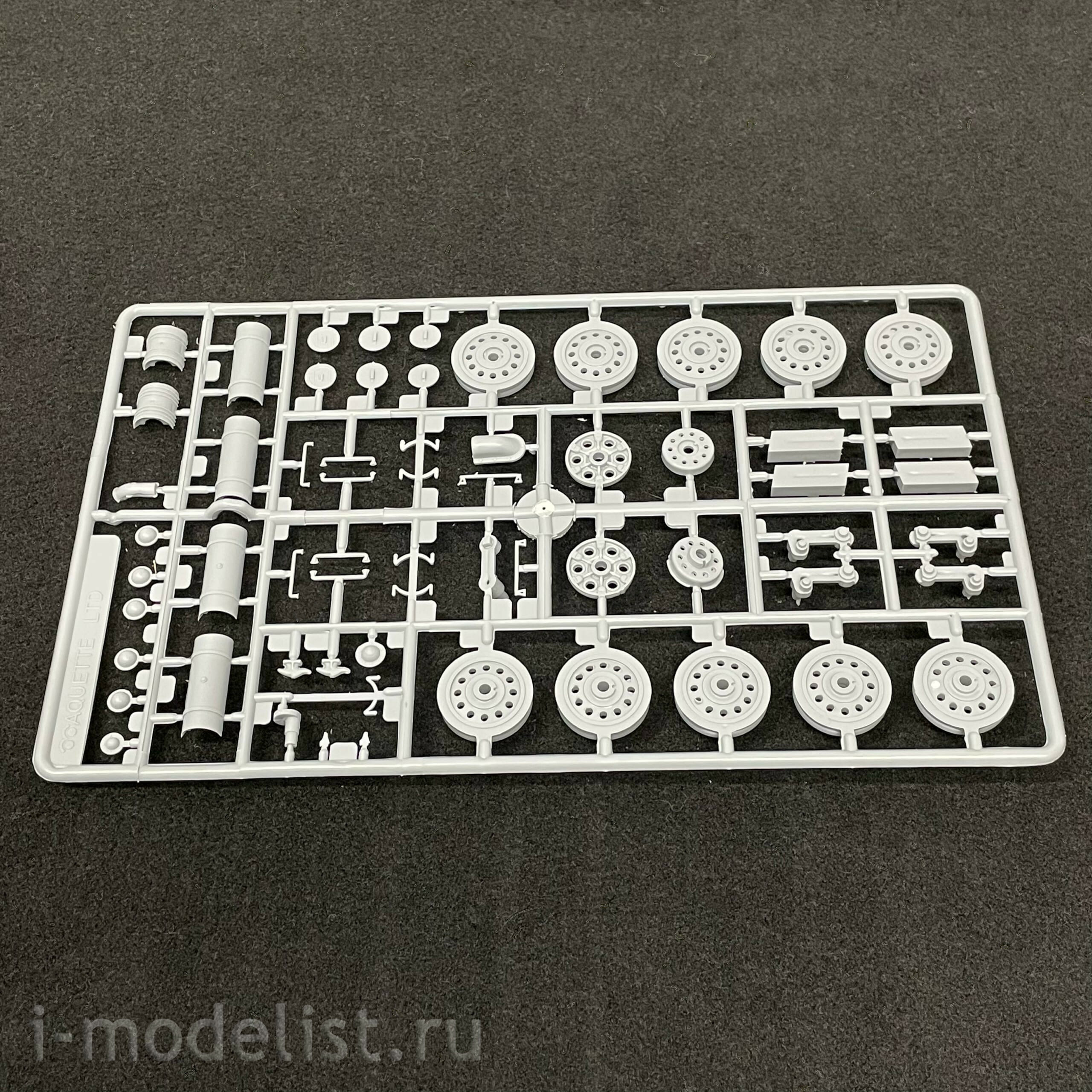 3528 Maket 1/35 34 Tank issue 1942 factory No. 112