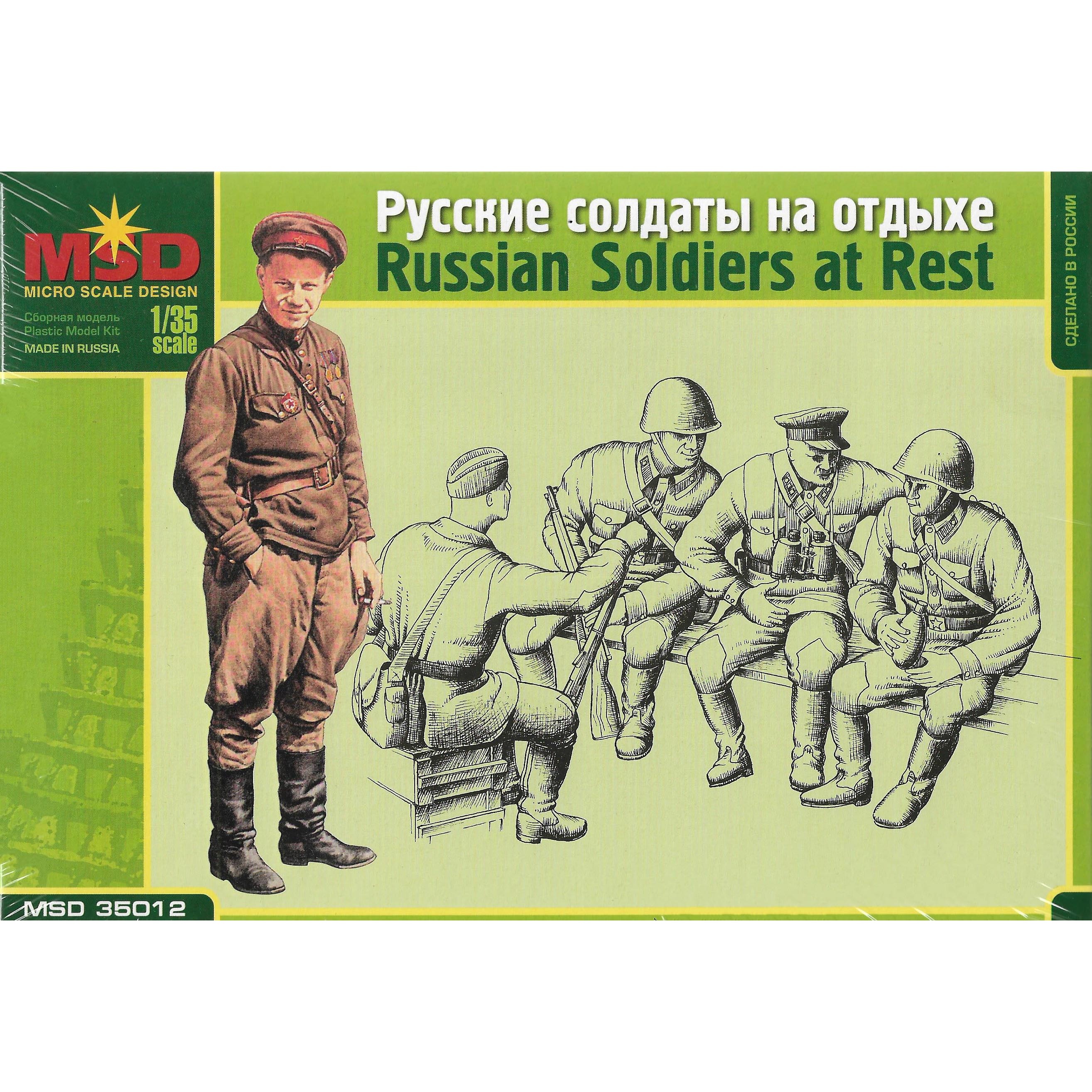 35012 Maket 1/35 Russian soldiers on vacation