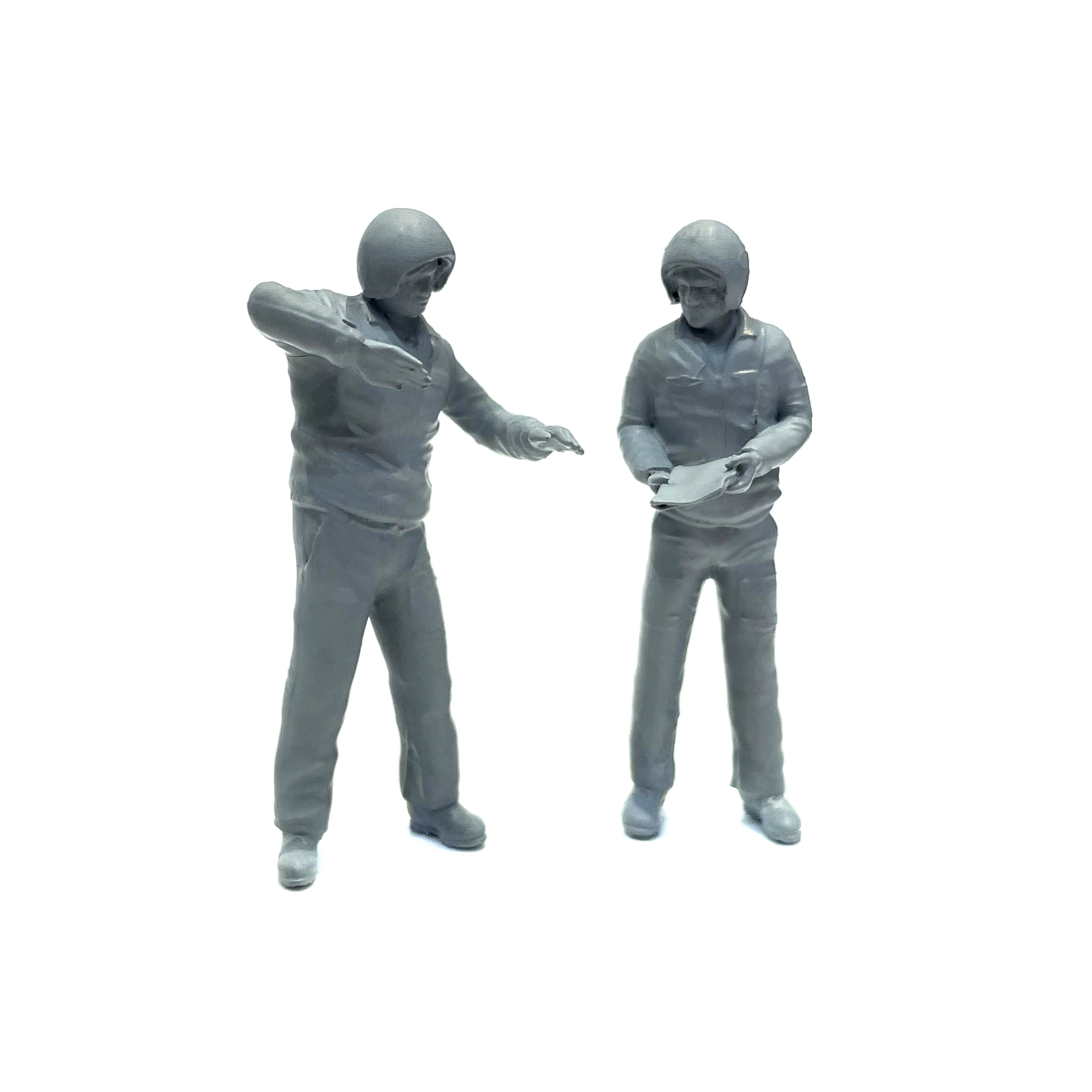 Im48004 Imodelist 1/48 Pilot figures on the Mi-24P (2 pcs. in a set)