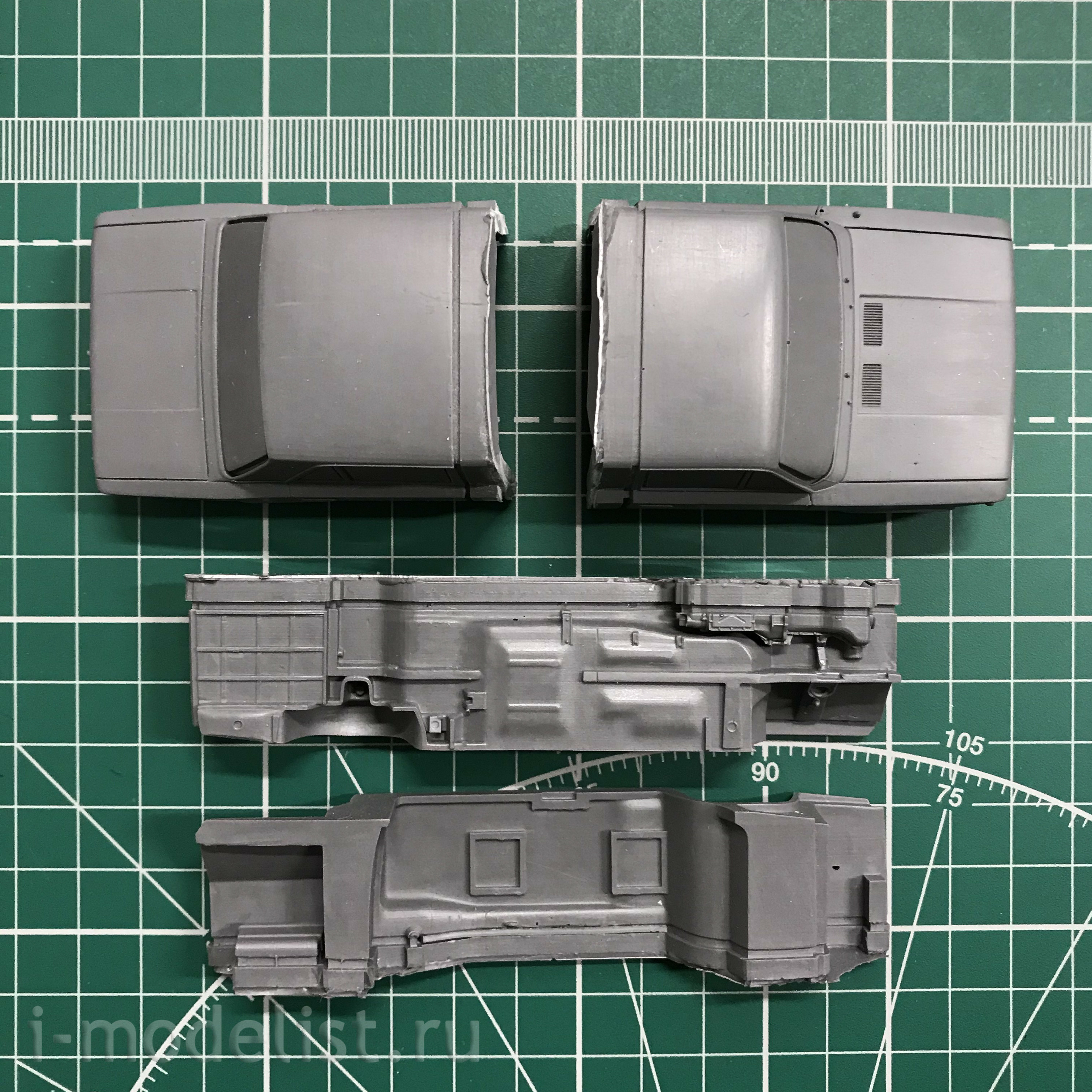 Primacy 35001 1/35 Soviet passenger car. Kit 1
