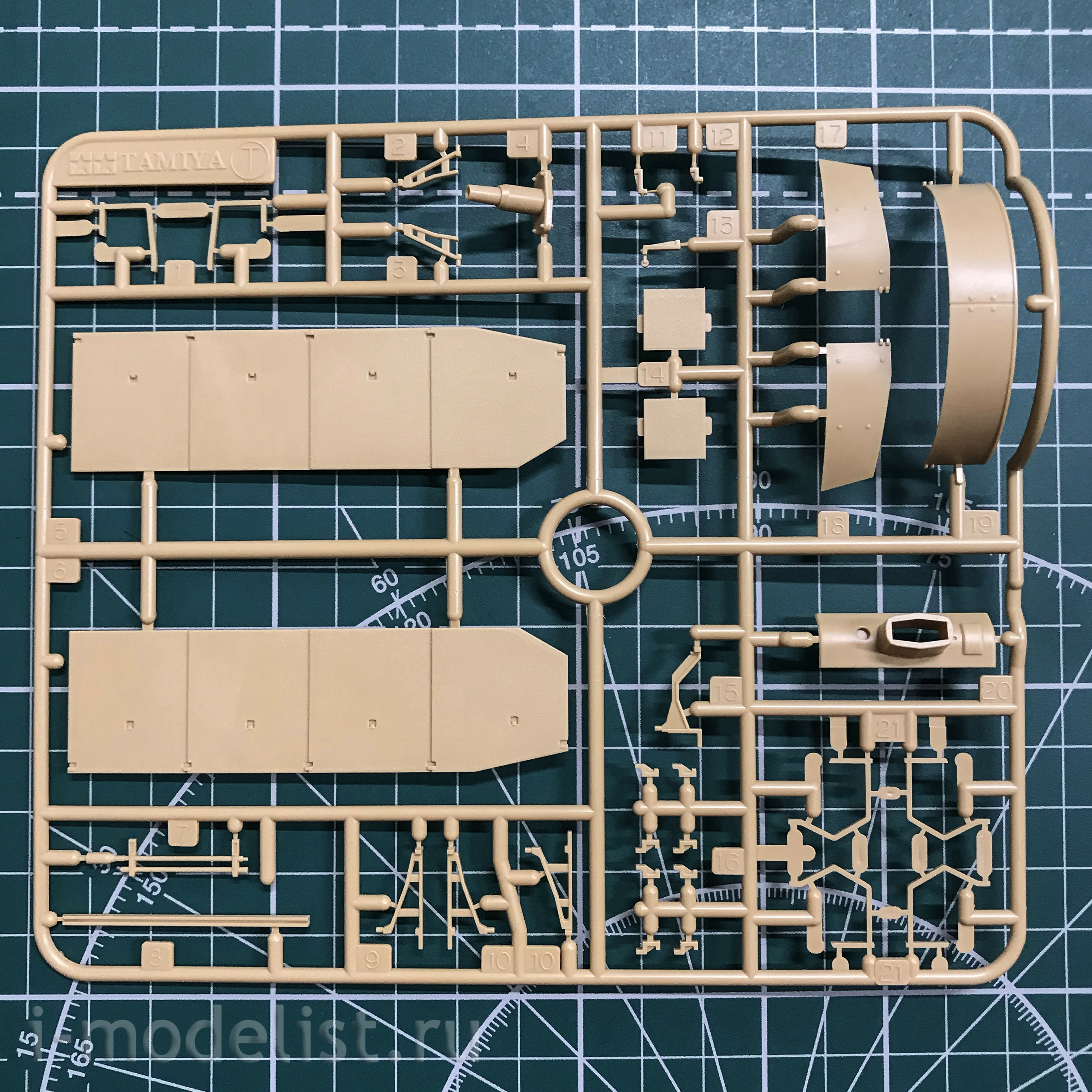 32543 Tamiya 1/48 German tank Pz.Kpfw Iii Ausf.N