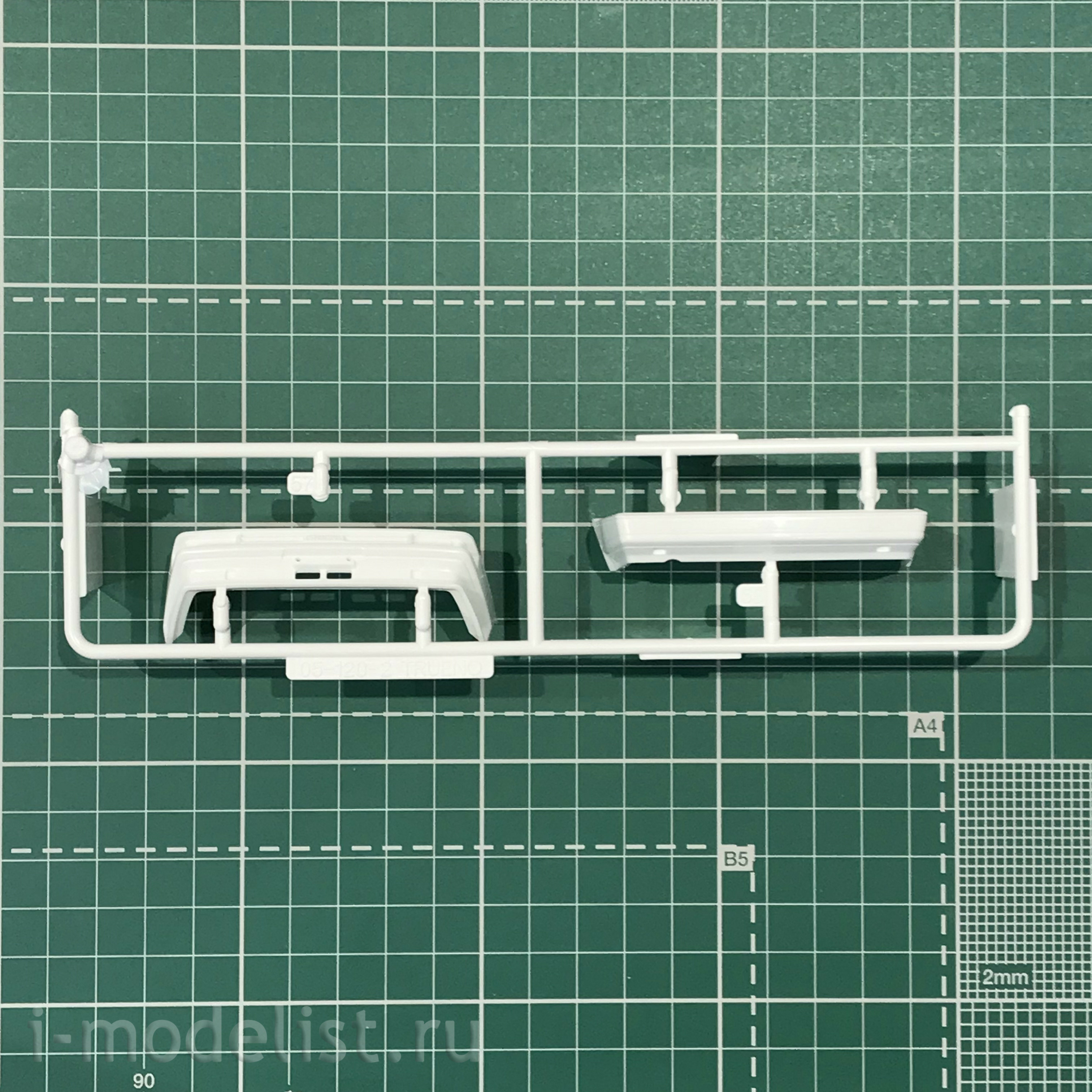 05896 Aoshima 1/24 TRD AE86 Sprinter Trueno N2 '85
