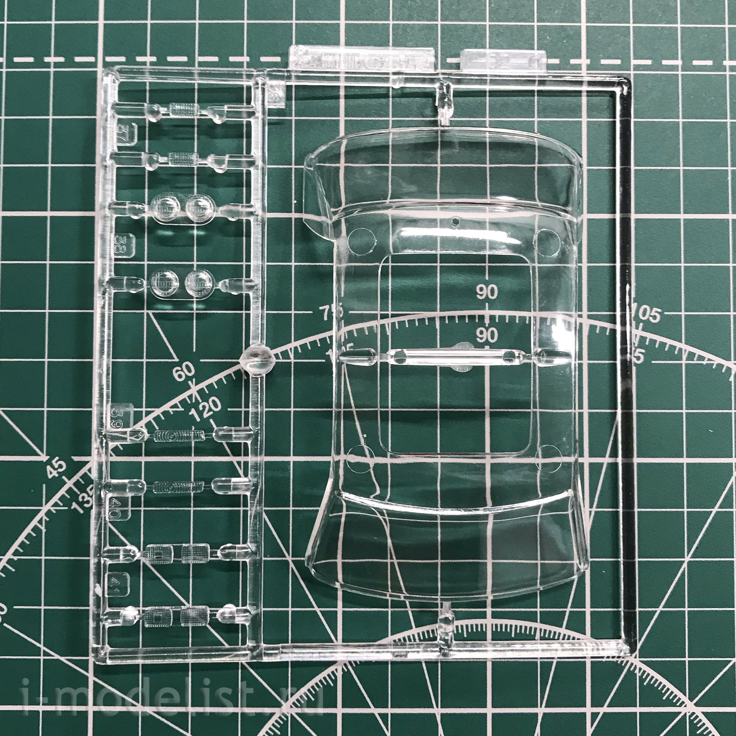 01149 Aoshima 1/24 LB Works Hakosuka 2Dr