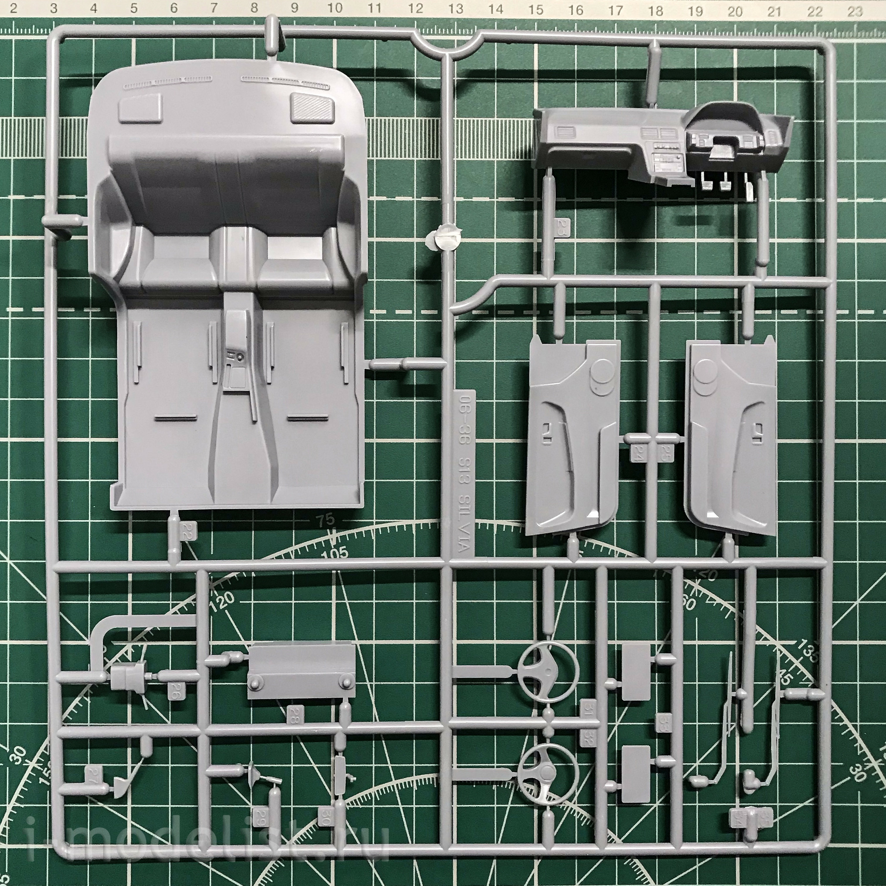 05791 Aoshima 1/24 Nissan PS13 SILVIA K's '91