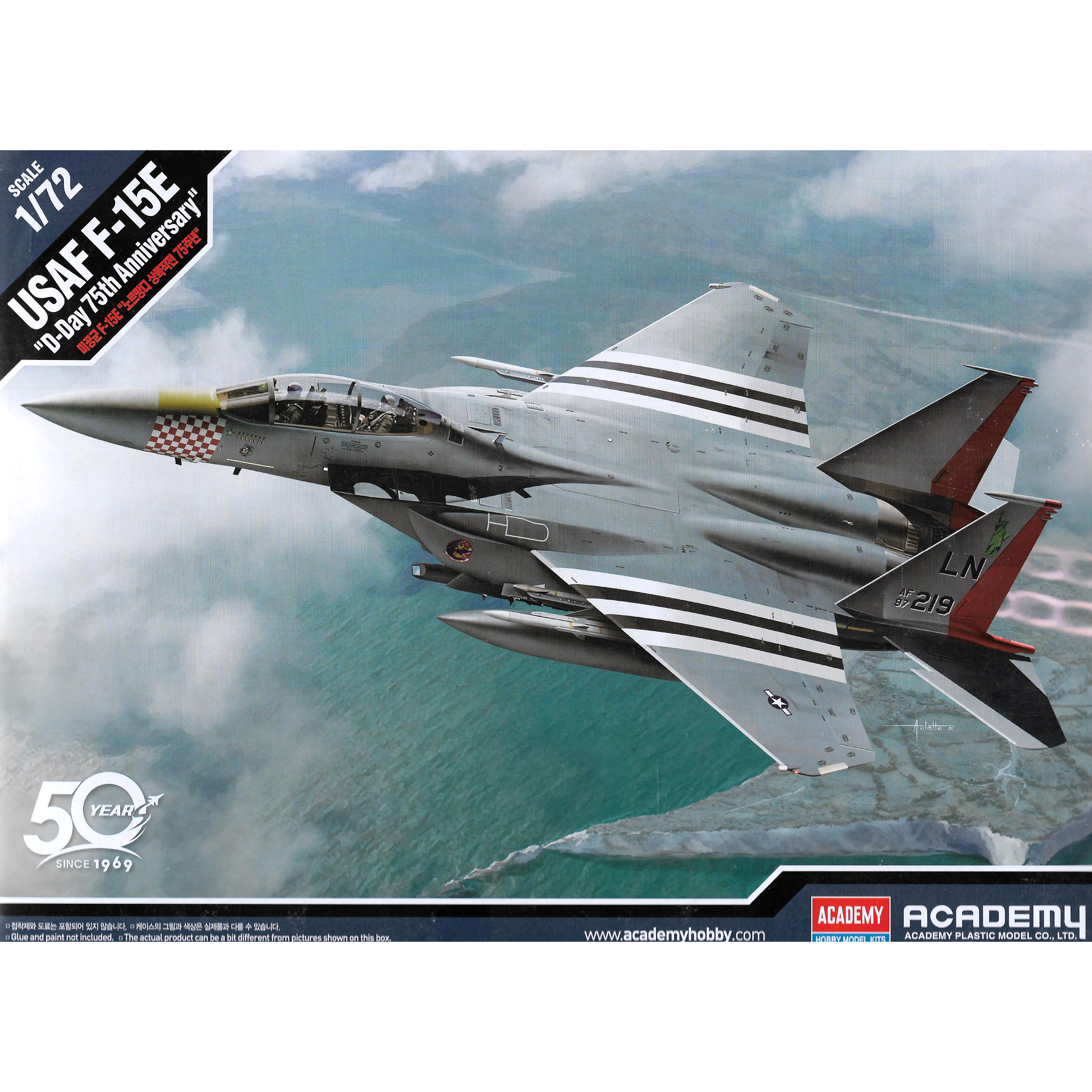 12568 Academy 1/72 American fighter-bomber F-15E D-day 75th Anniversary