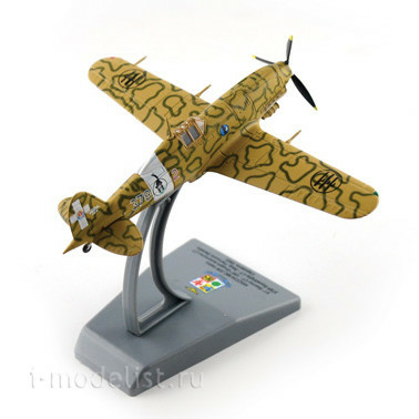 48210 Italeri 1/100 Macchi MC.205 Veltro Aircraft