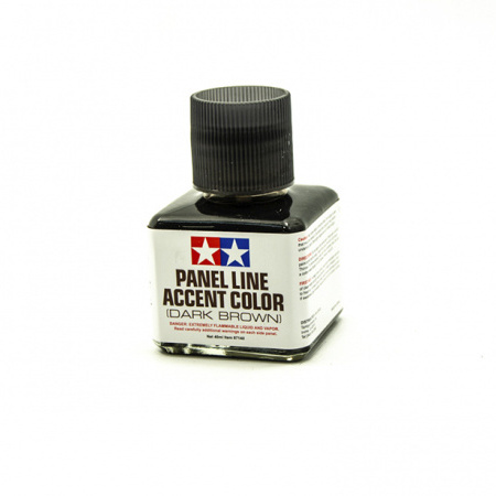 87140 Tamiya Wash for final finishing of models (dark brown 40ml). Ideal for armored vehicles