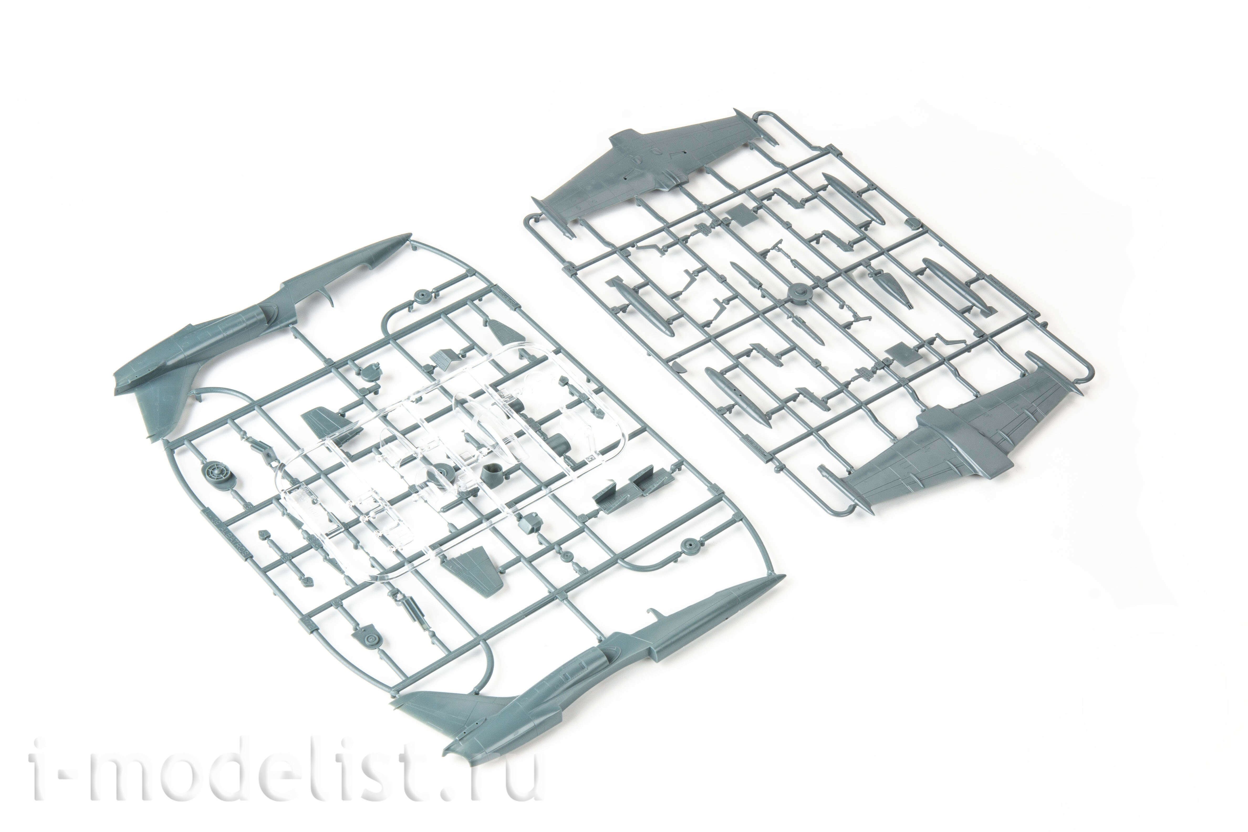 7047 Eduard 1/72 Чехословацкий учебно-боевой самолёт L-39ZA Albatros (ProfiPACK)