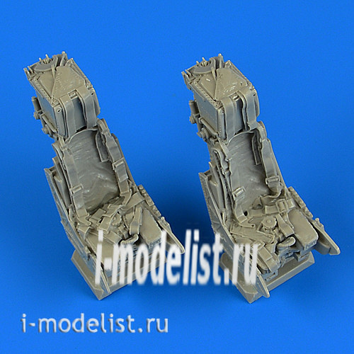 QB32 209 QuickBoost 1/32 Panavia Tornado Ejection Seats with Safety Belts Add-on Kit