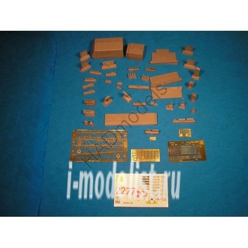 135008/2 HADmodels the conversion of the 1/35 U-4320 APA-5D Fieldstarter vehicle (for the model company 