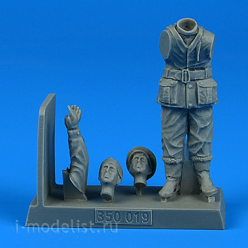 350 019 Aires 1/35 British World War II Seaman for Submarine HMS X-craft
