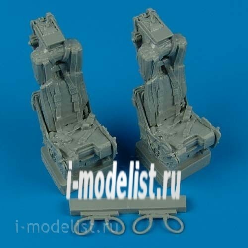 QB32 069 QuickBoost 1/32 add-on Kit F-4 ejection seats with seatbelts