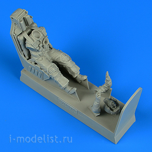 320 105 Aires 1/32 US Navy Pilot with ejection seat for A-7E Corsair II early V.-fitted with Escapac IG-2/IC-2 ej. seat