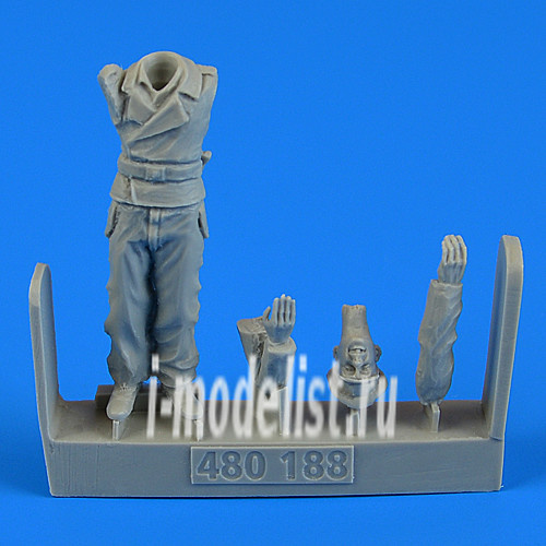480 188 Aires 1/48 German WWII Tank crew - Commander add-on Pack