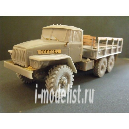 348001 HADmodels 1/48 Car U 4320 6x6 truck (resin)