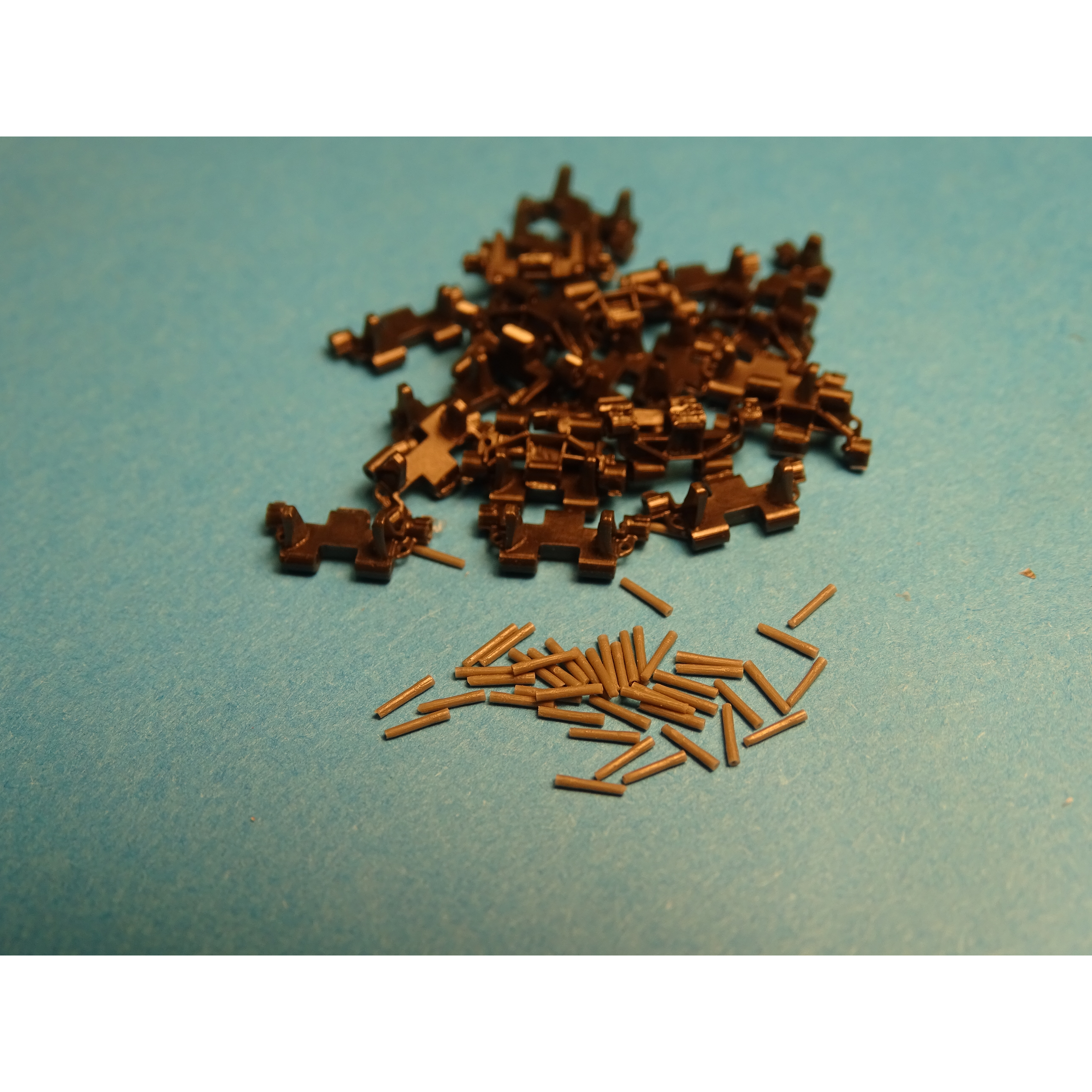 MC135046W MasterClub 1/35 Траки для MT-ЛБ / 2С1 