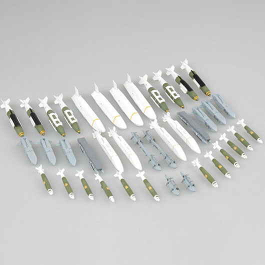 03305 Trumpeter 1/32 US aircraft weapons-guided bombs