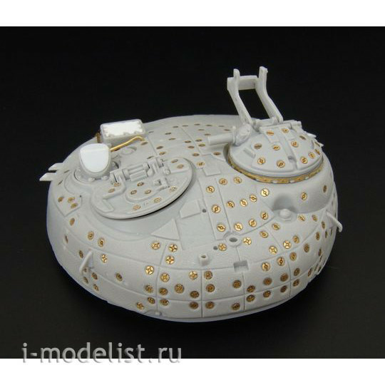 HLU35099 Hauler 1/35 Soviet Tank anti-radiation skin mount