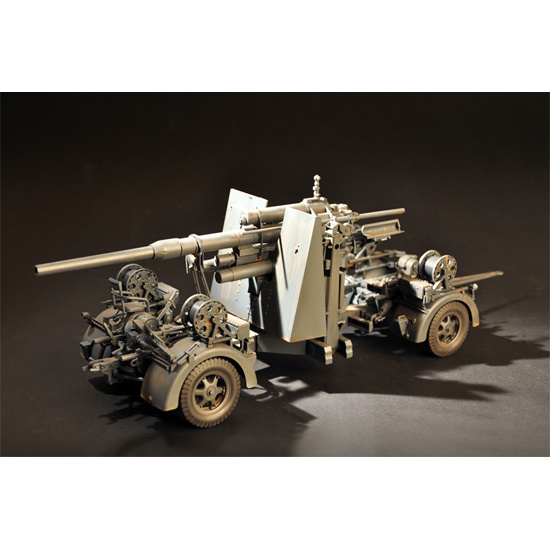 61701 I Love Kit 1/18 German 88 mm Flak 36 anti-aircraft gun